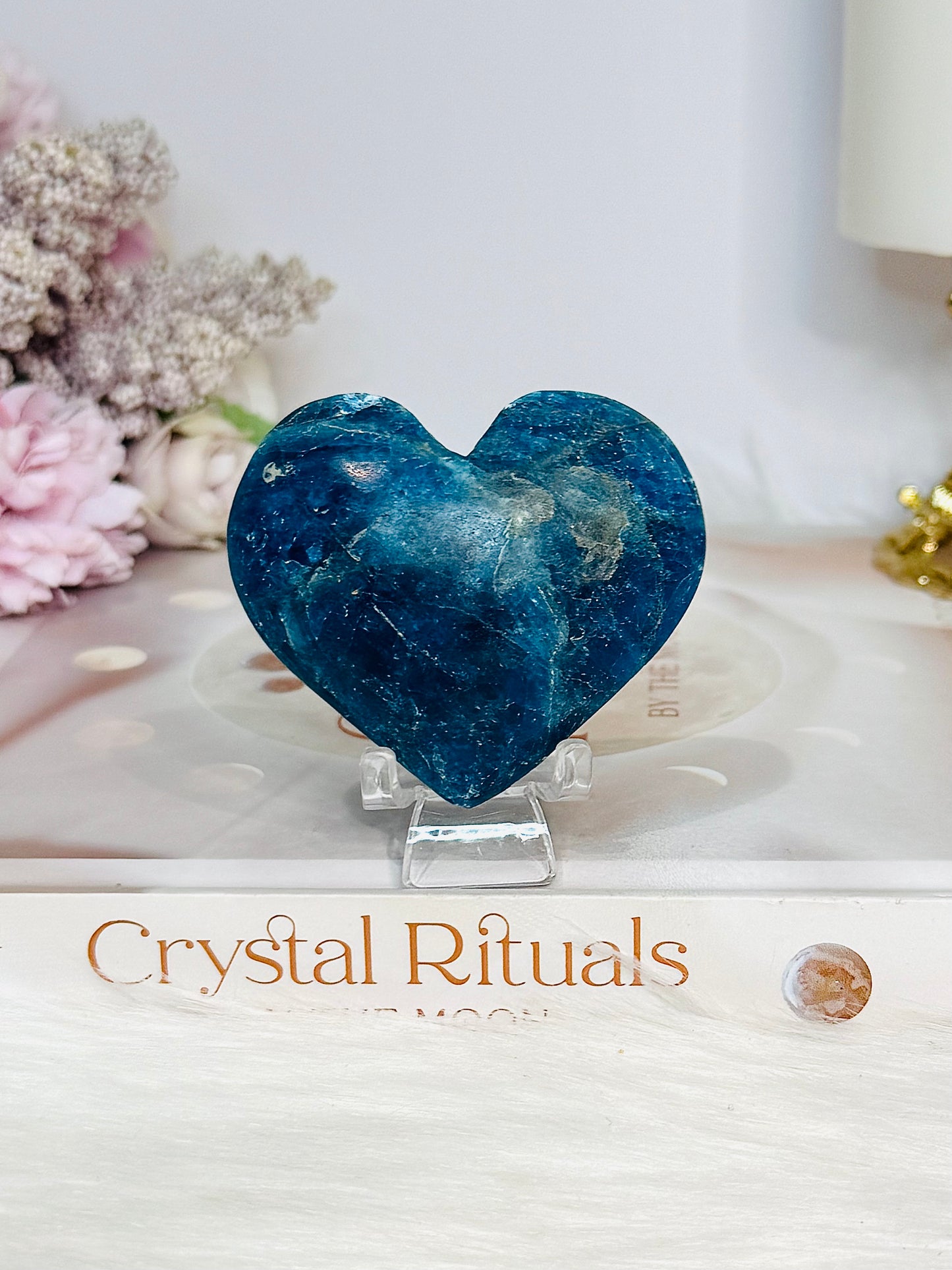 Blue Apatite Puffy Heart on Stand 6cm