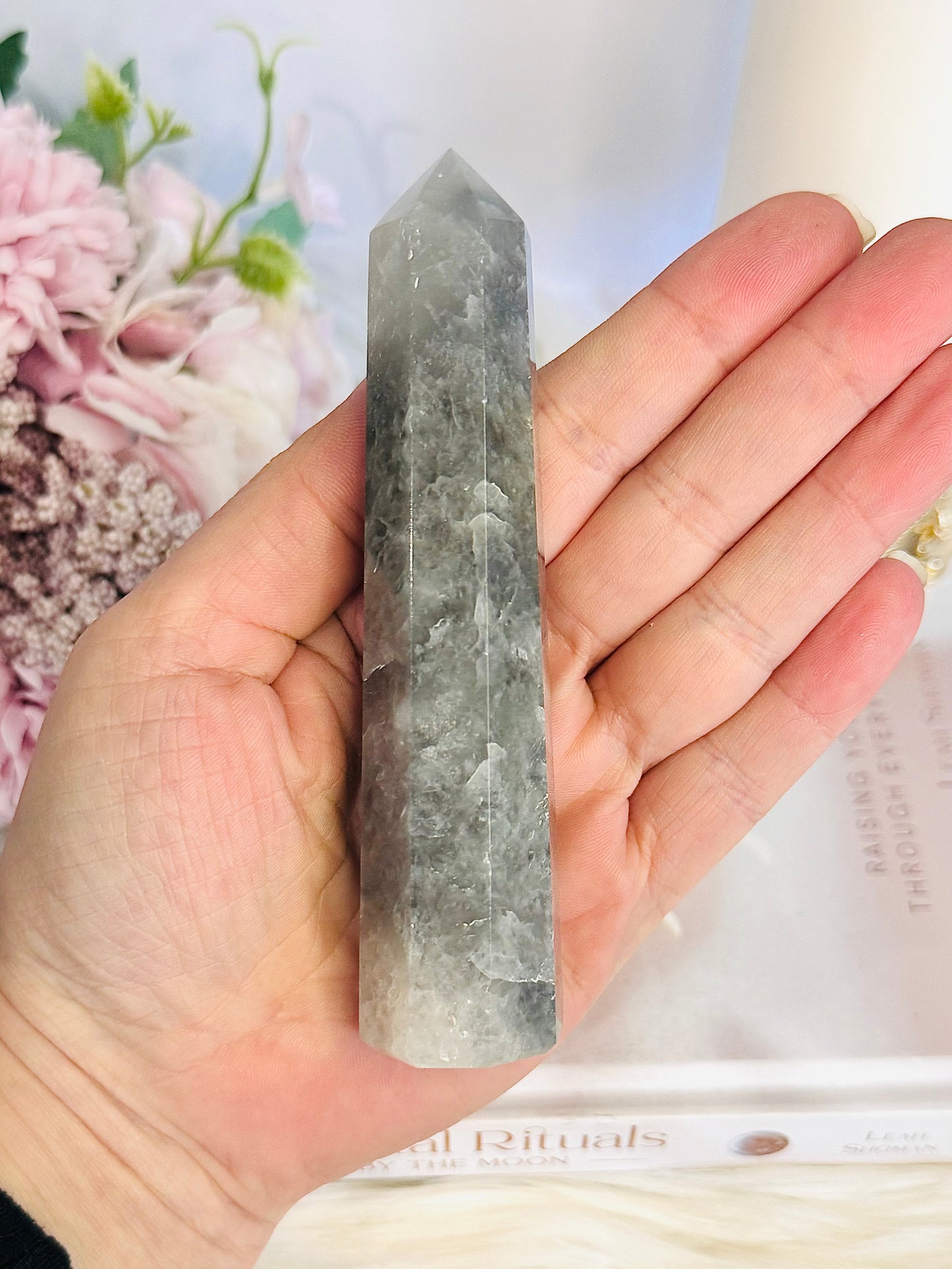 Chunky Tall 12cm Cloud | Grey Quartz Tower