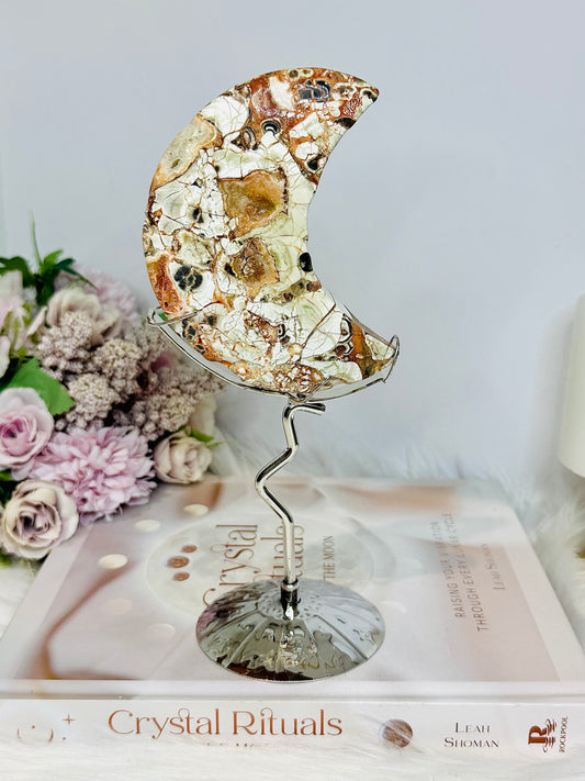 Druzy Money Agate Moon on Stand 19.5cm