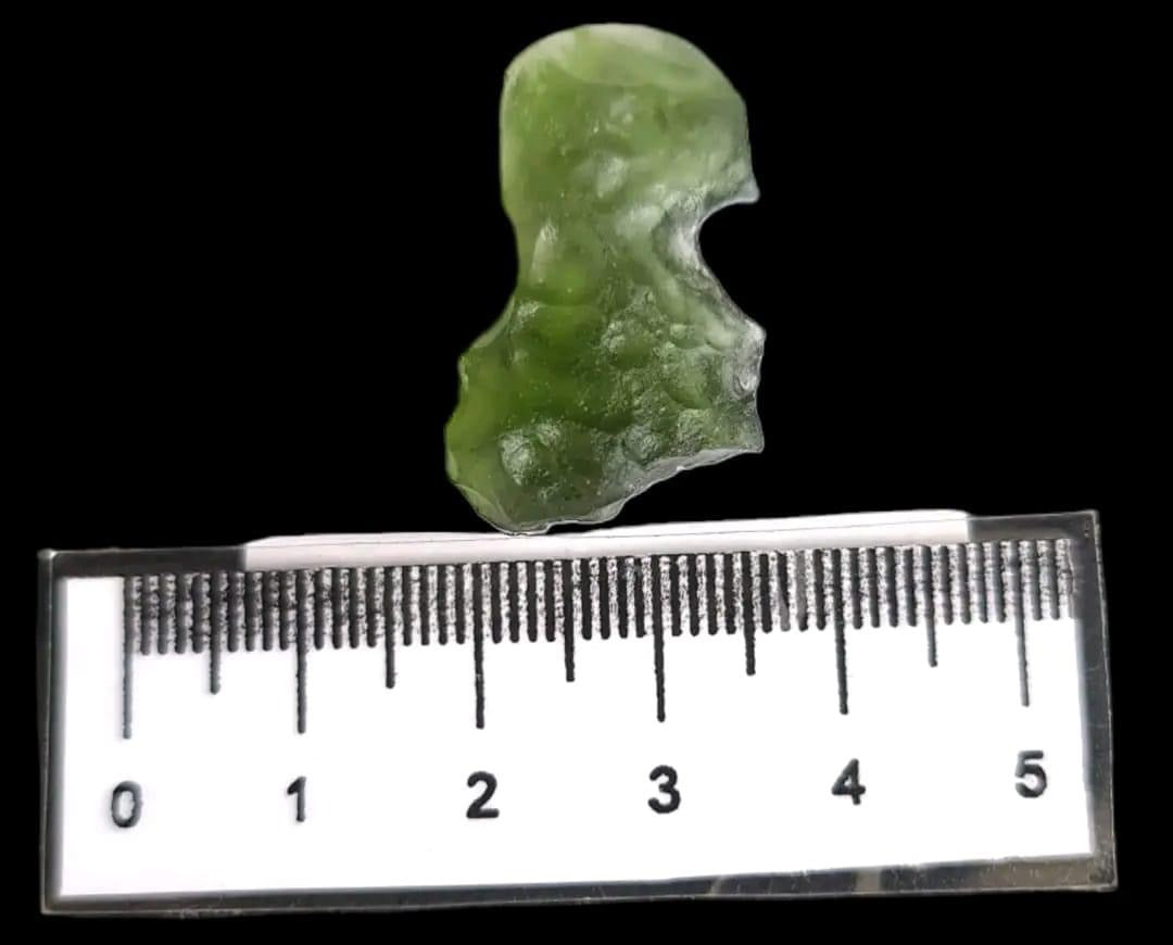 Out Of This World!!! Incredible Rare Moldavite Tektite 2grams with Certificate of Authenticity