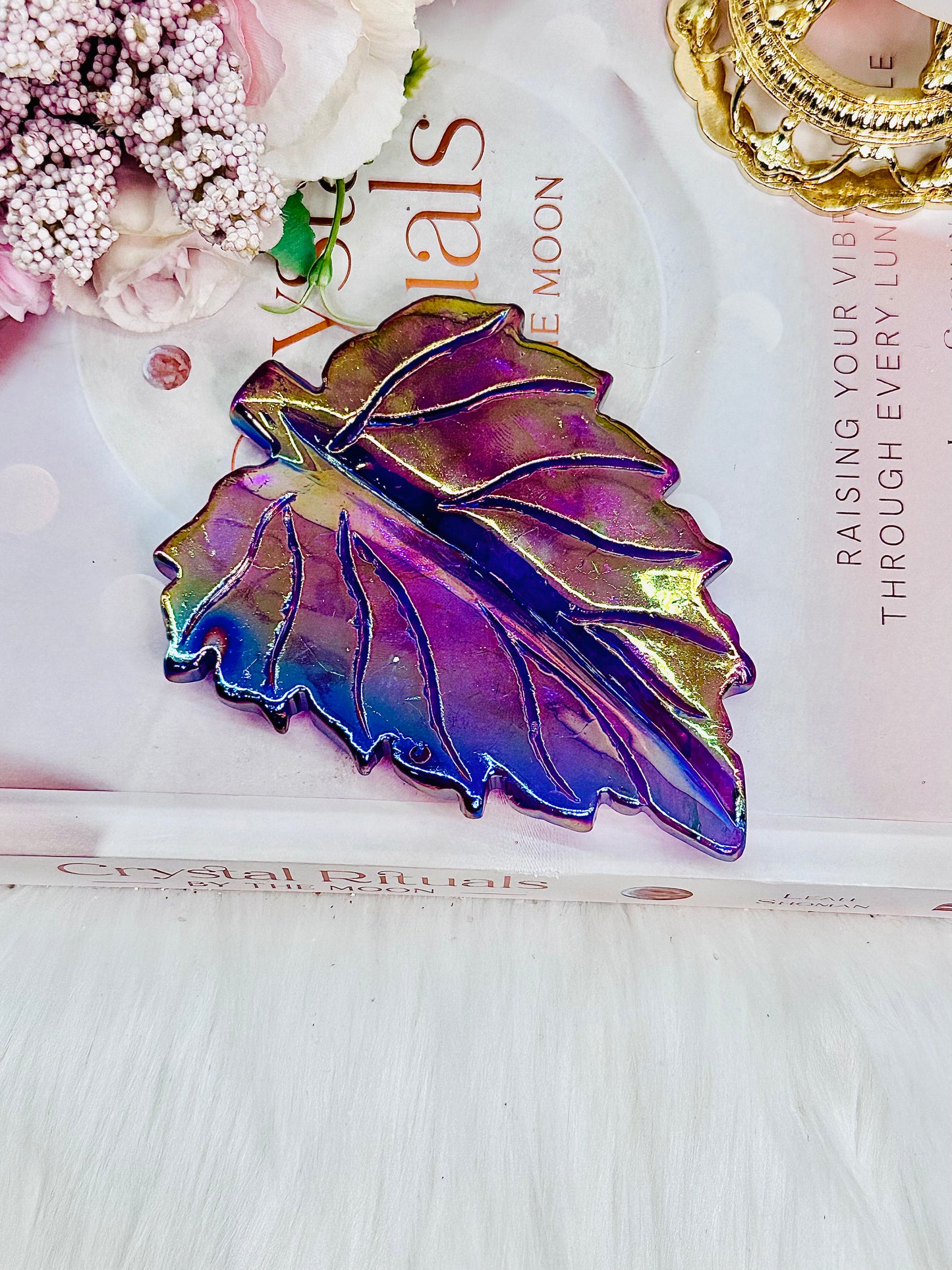 Stunning Aura Purple Quartz Leaf Carving 11cm