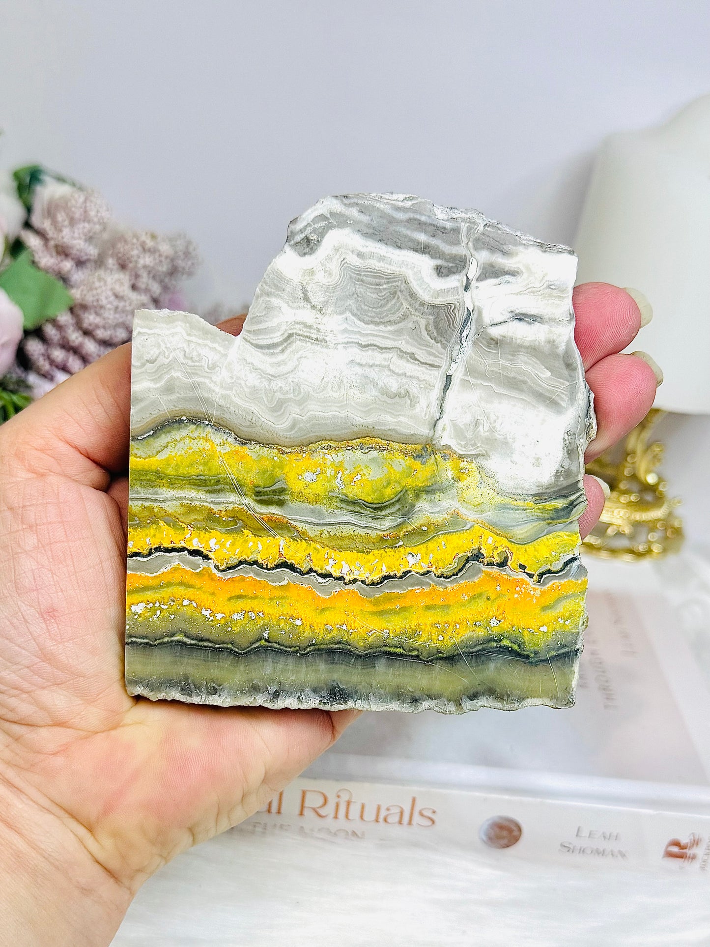 Bumblebee Jasper Slab On Stand 10cm