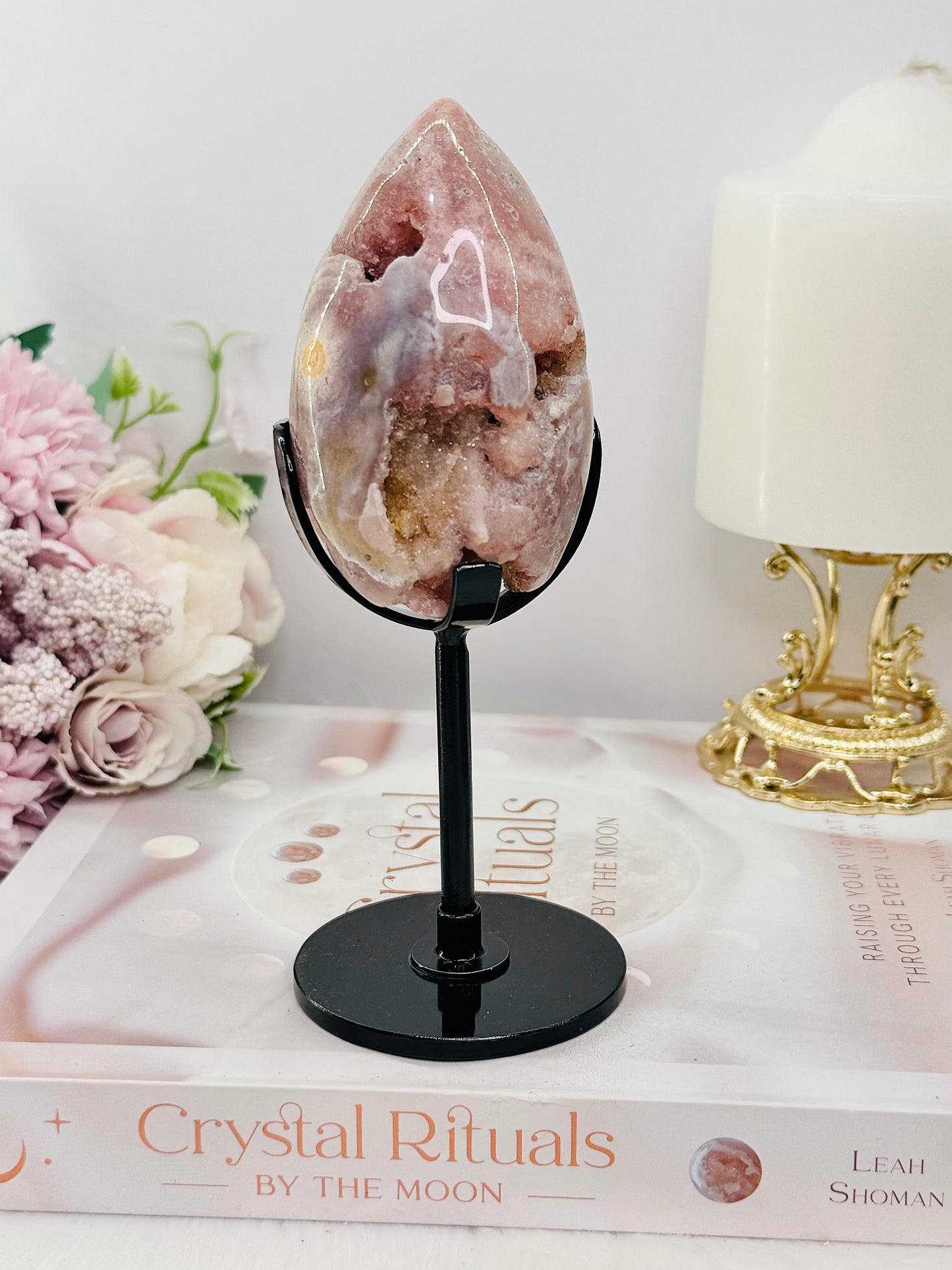 ⚜️ SALE ⚜️ Druzy Pink Amethyst Egg on Stand 16cm