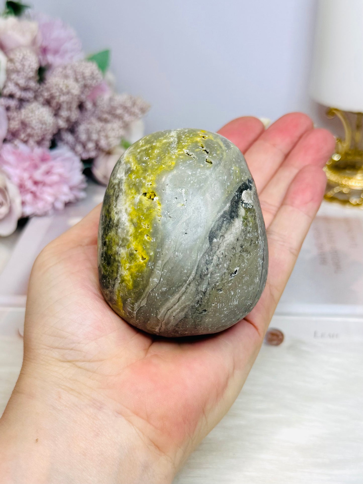 Bumblebee Jasper Carved Skull 8cm 442g