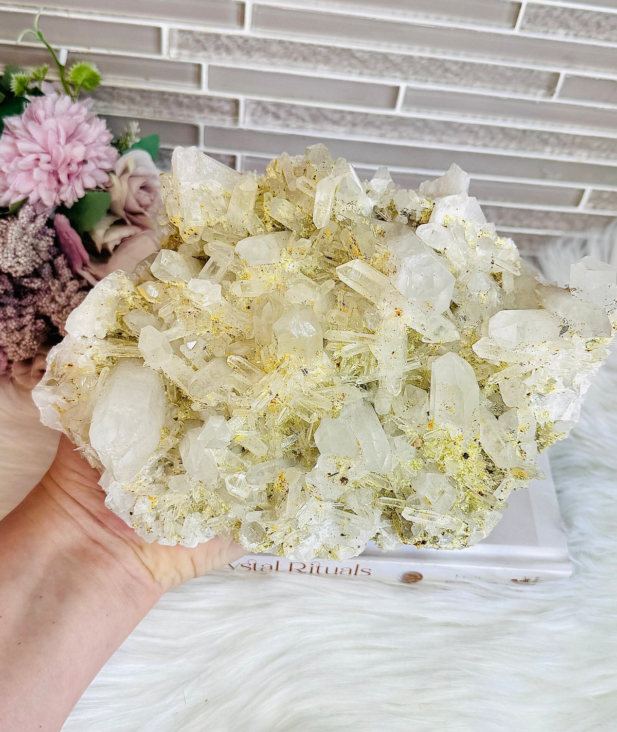 Huge Clear Quartz Specimen with Natural Inclusions 2.26KG 20cm