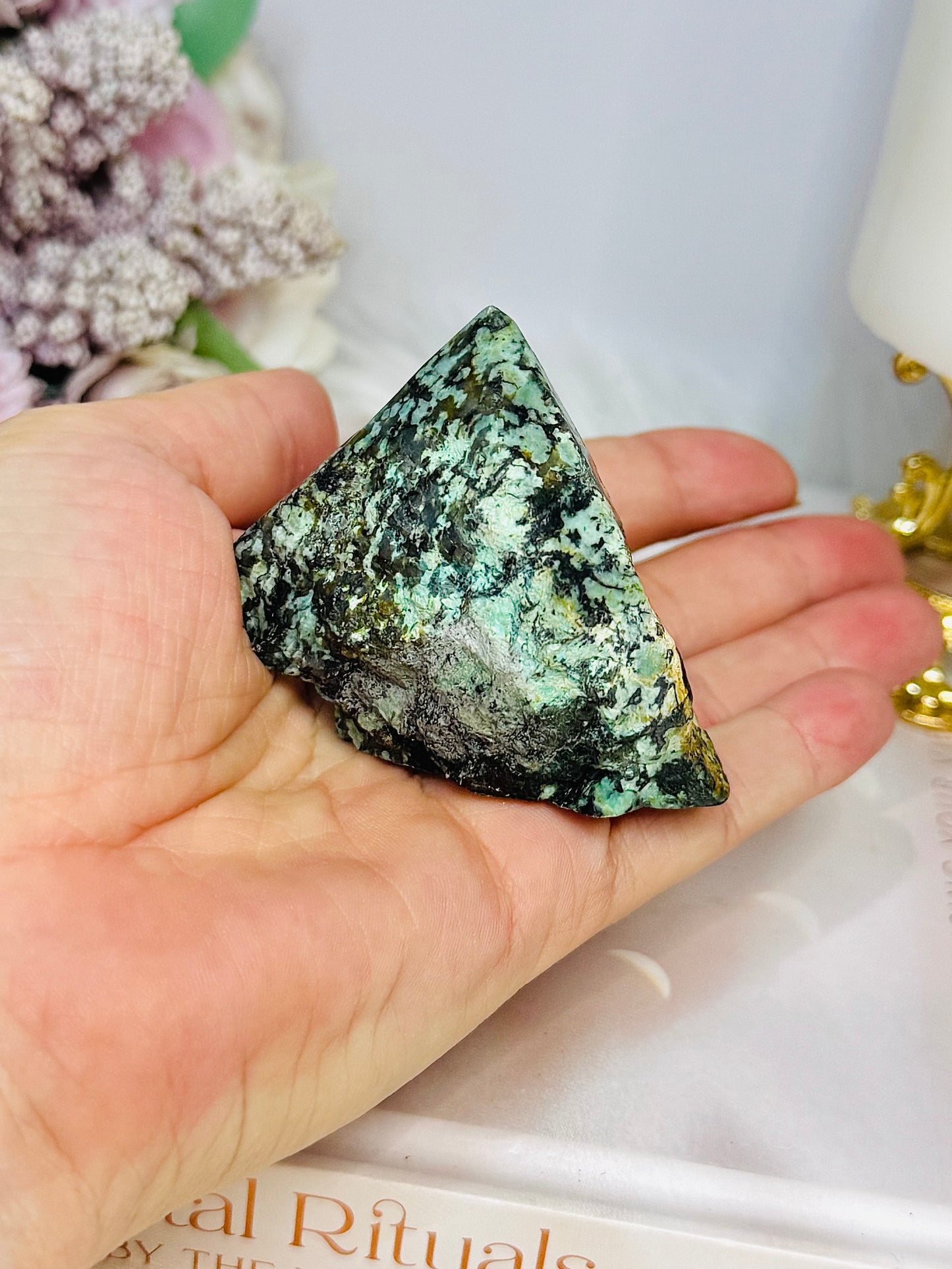 African Turquoise Polished Point 121g