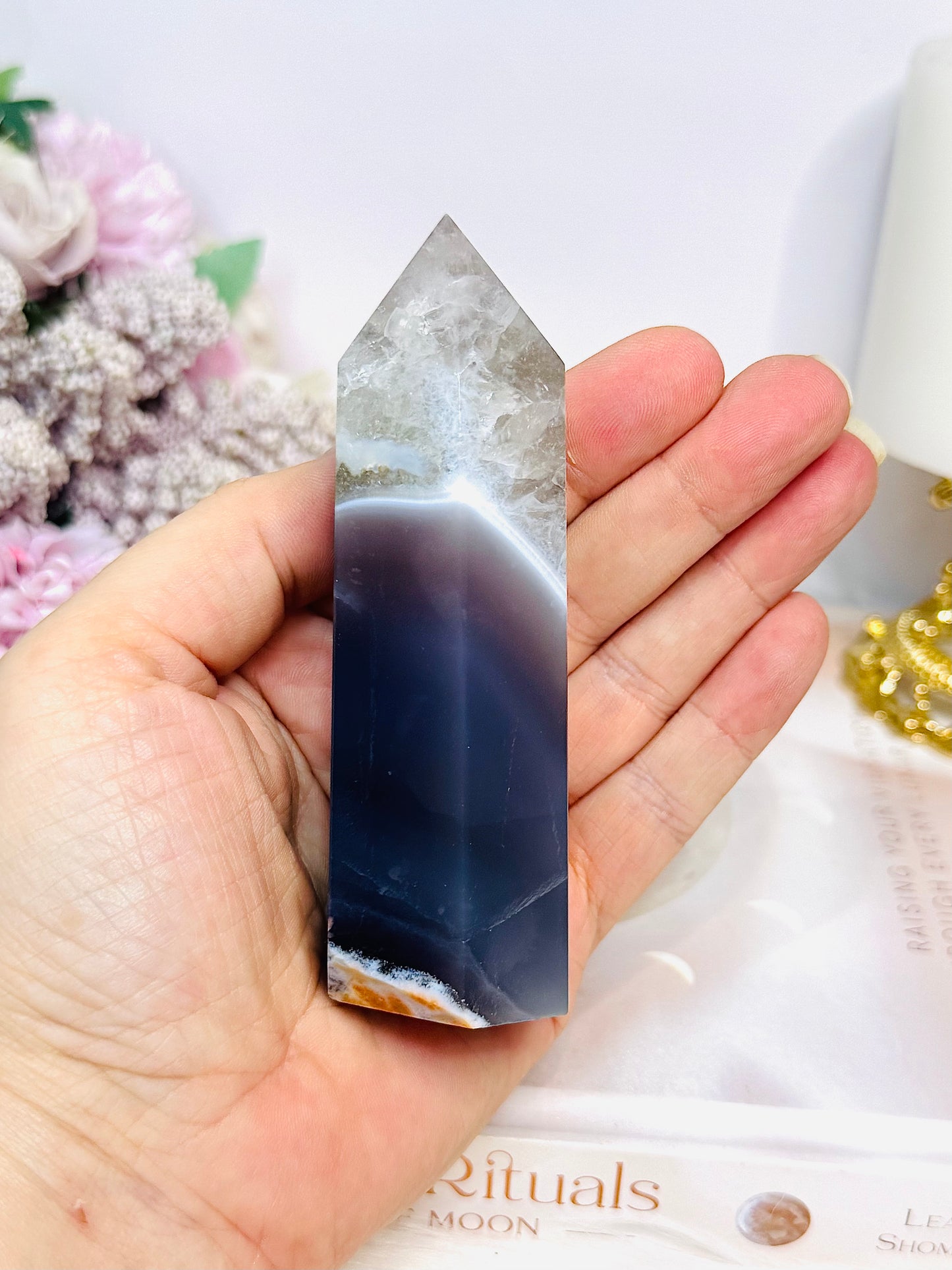 Chunky Agate Tower 10.5cm