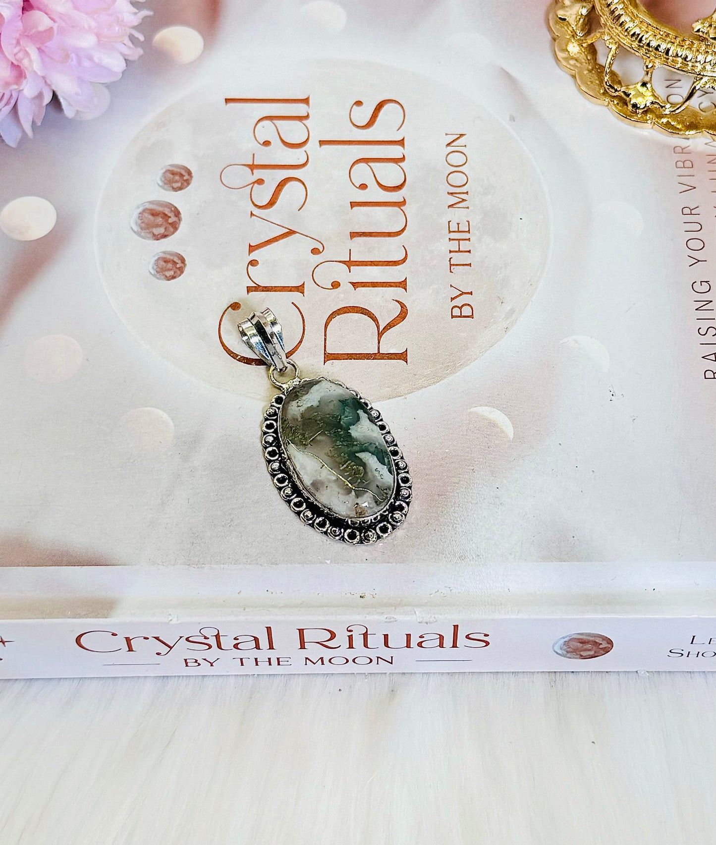 Beautiful Natural Moss Agate Pendant in Gift Bag