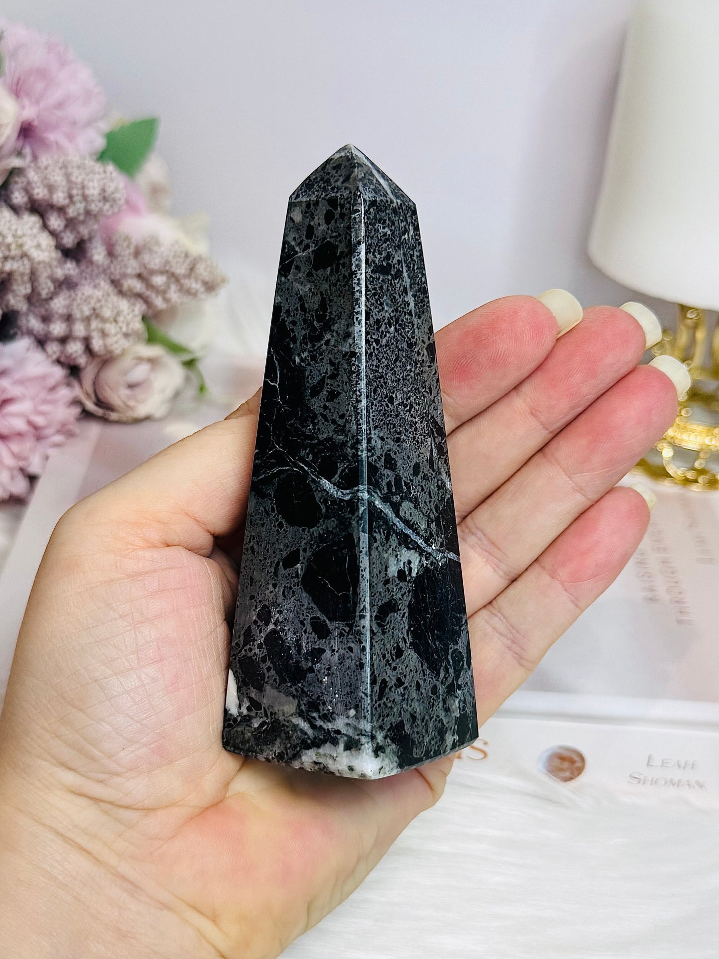 Black Onyx Tower 11cm