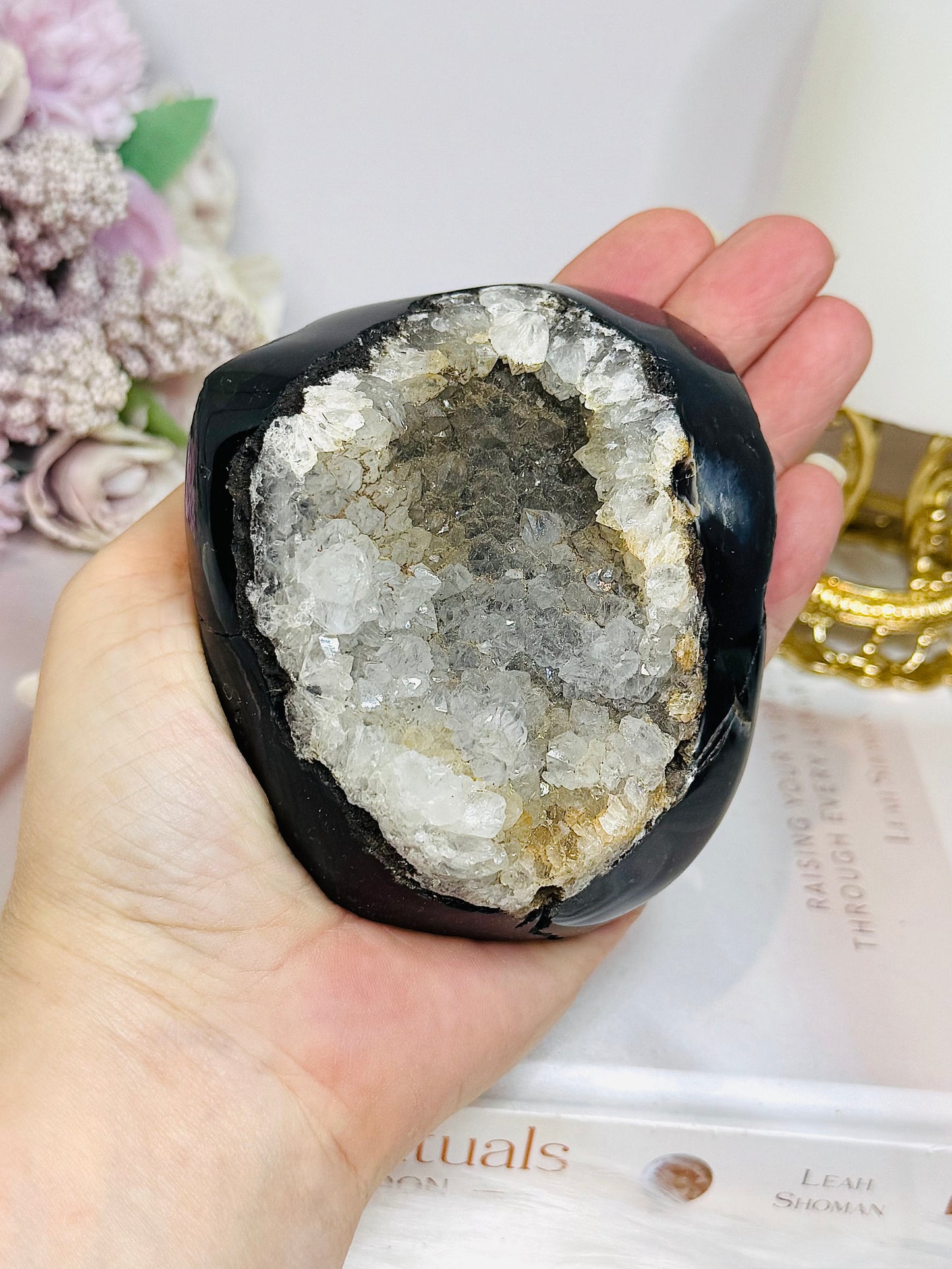 Black Druzy Agate Geode 10cm 469g