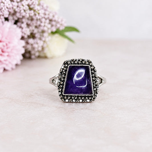 Amethyst Ring in Gift Bag Size 7