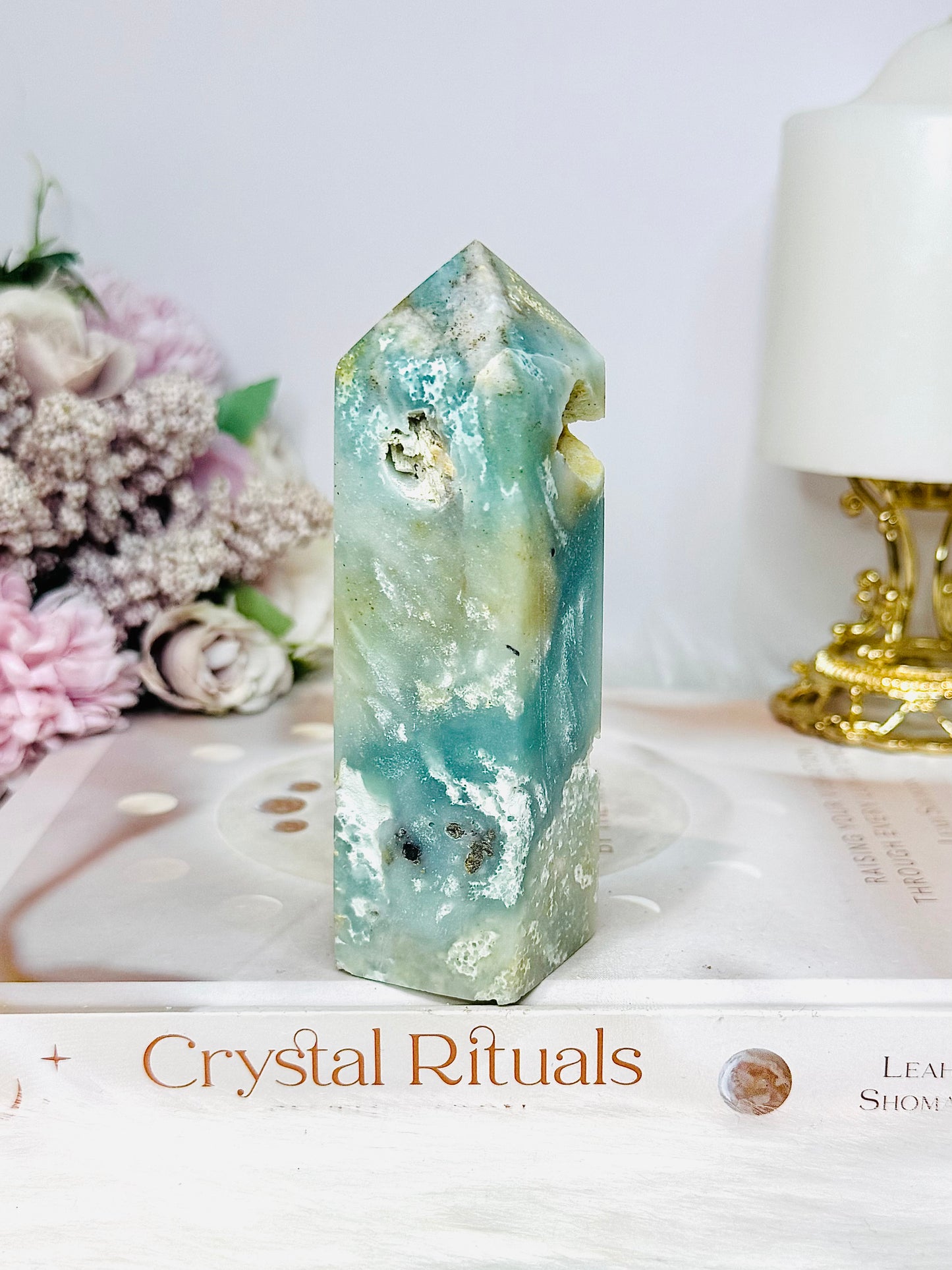 Blue Sky Stone Quartz Druzy Tower 11cm