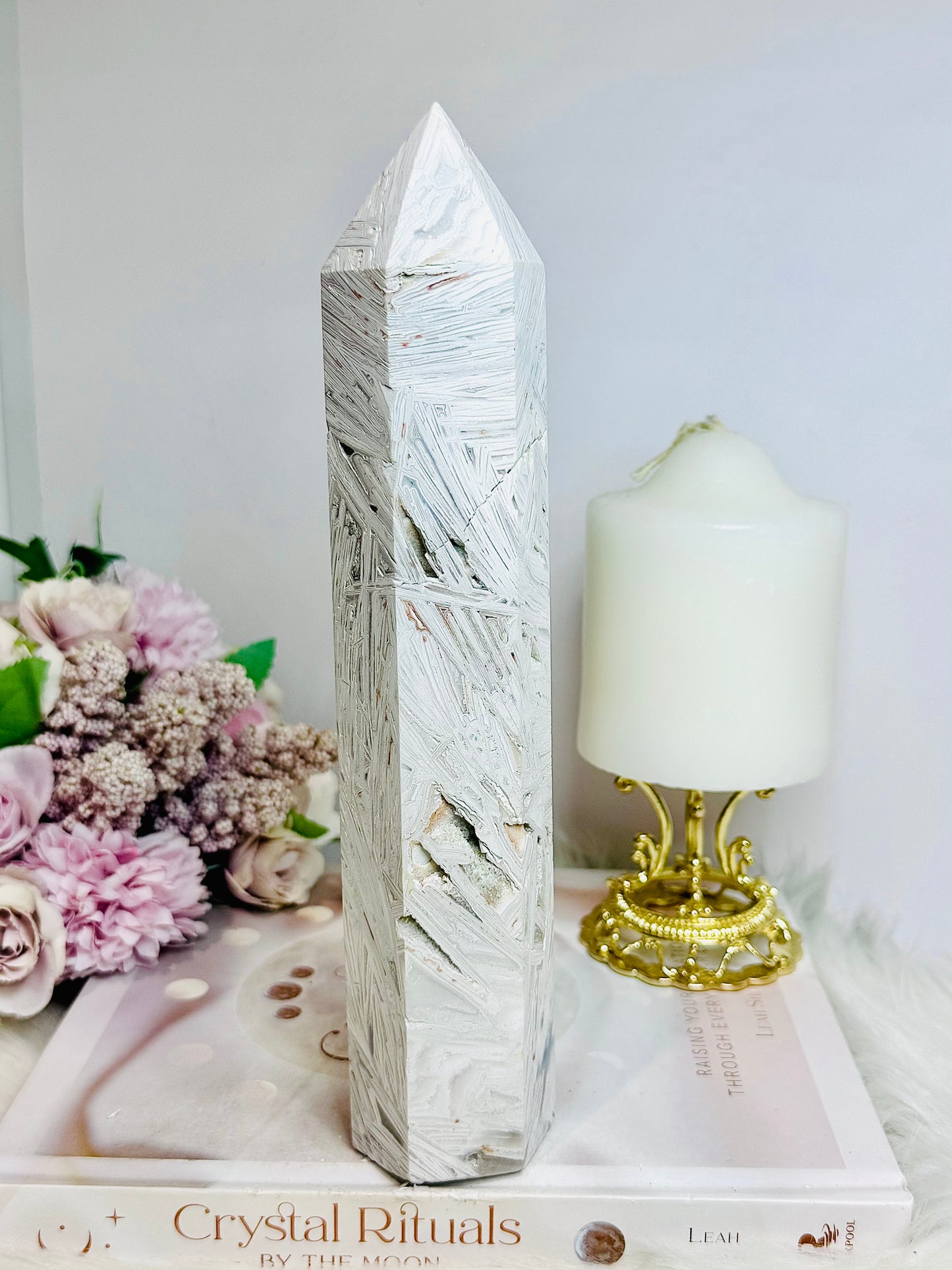 Large White Crazy Lace Agate Tower 23cm 686g