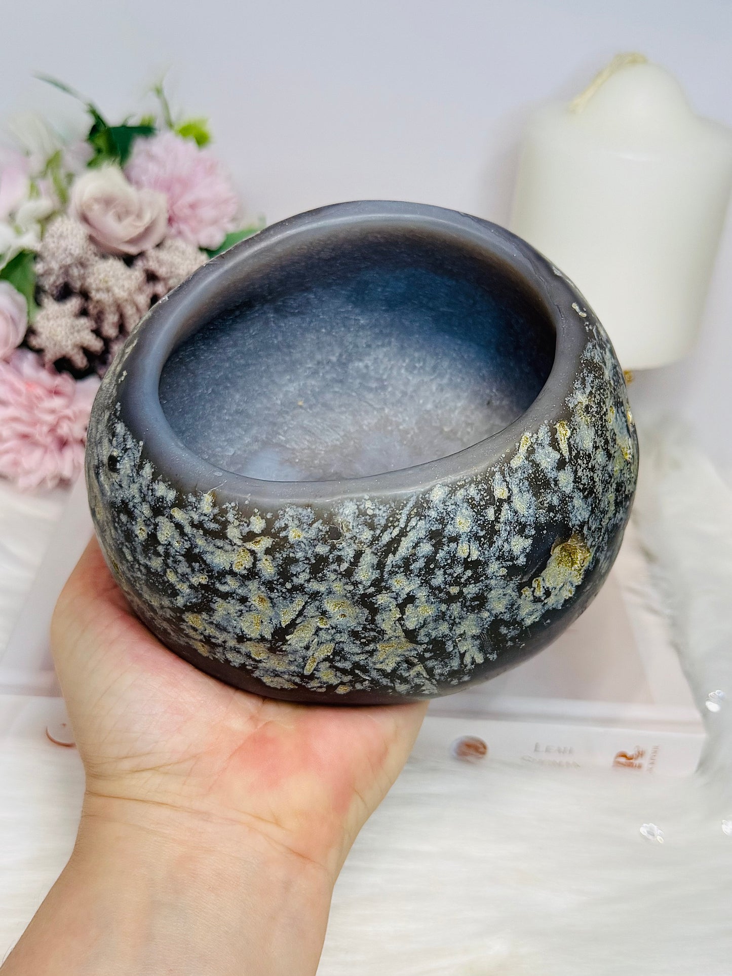 Large Agate Carved Bowl 12.5cm 1.1KG