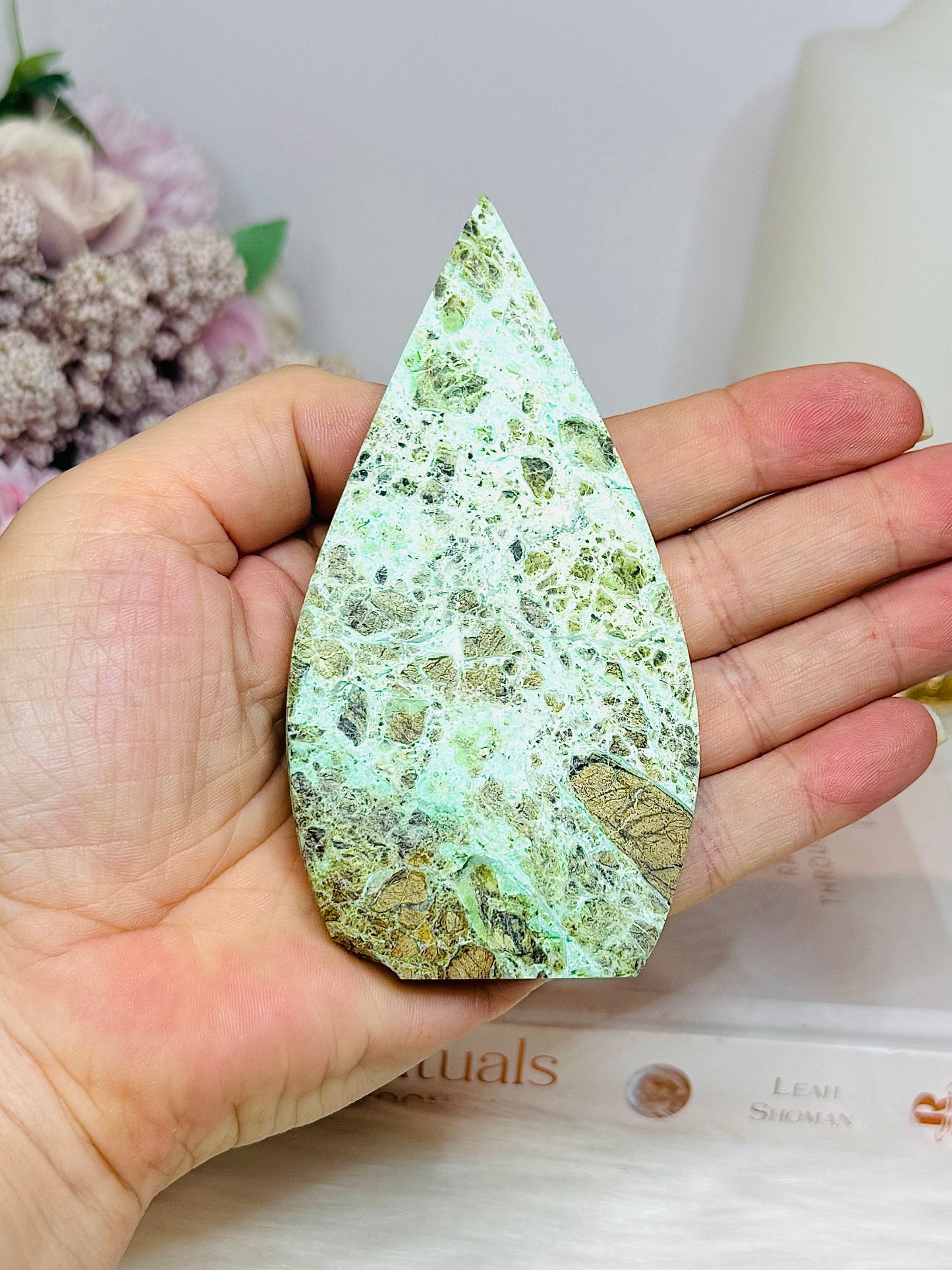Variscite Carved Flame 10.5cm