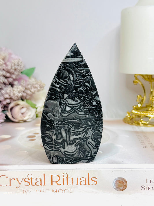 Black Panda Calcite Flame 9.5cm