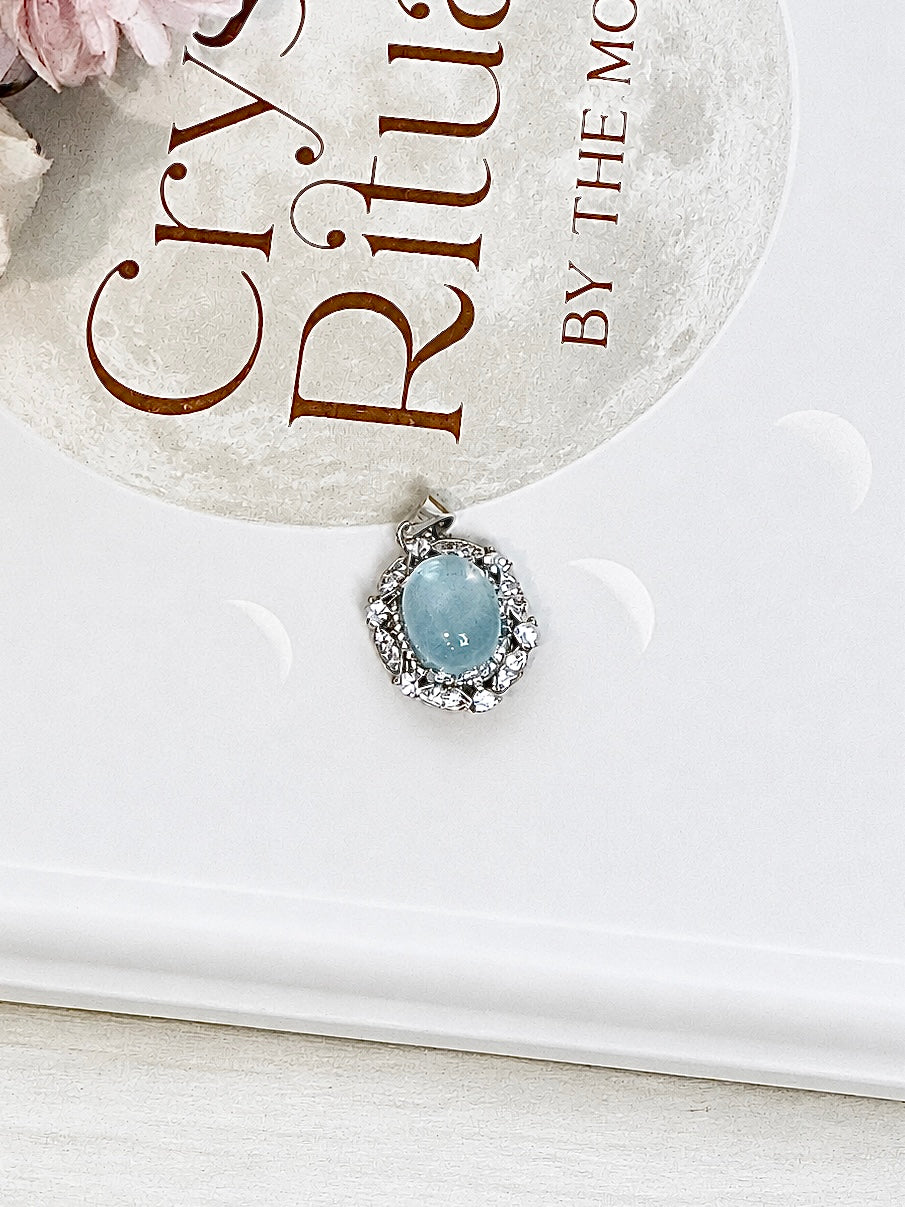 Silver Aquamarine Pendant in Gift Bag