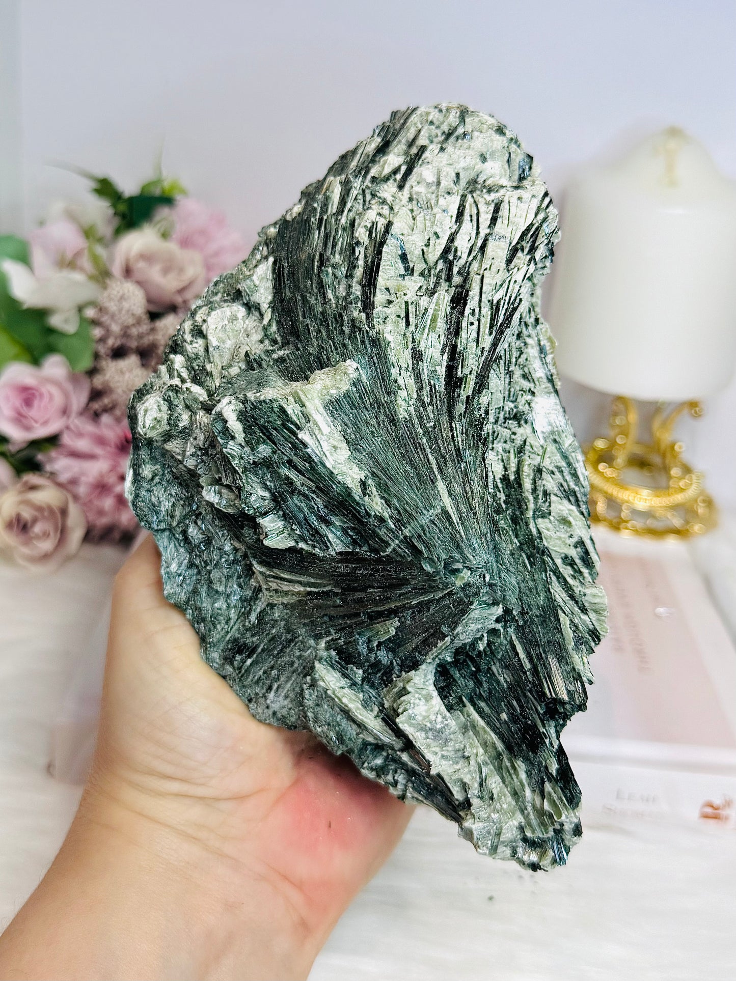 Huge Natural Green Tourmaline Specimen 17.5cm 1.3KG