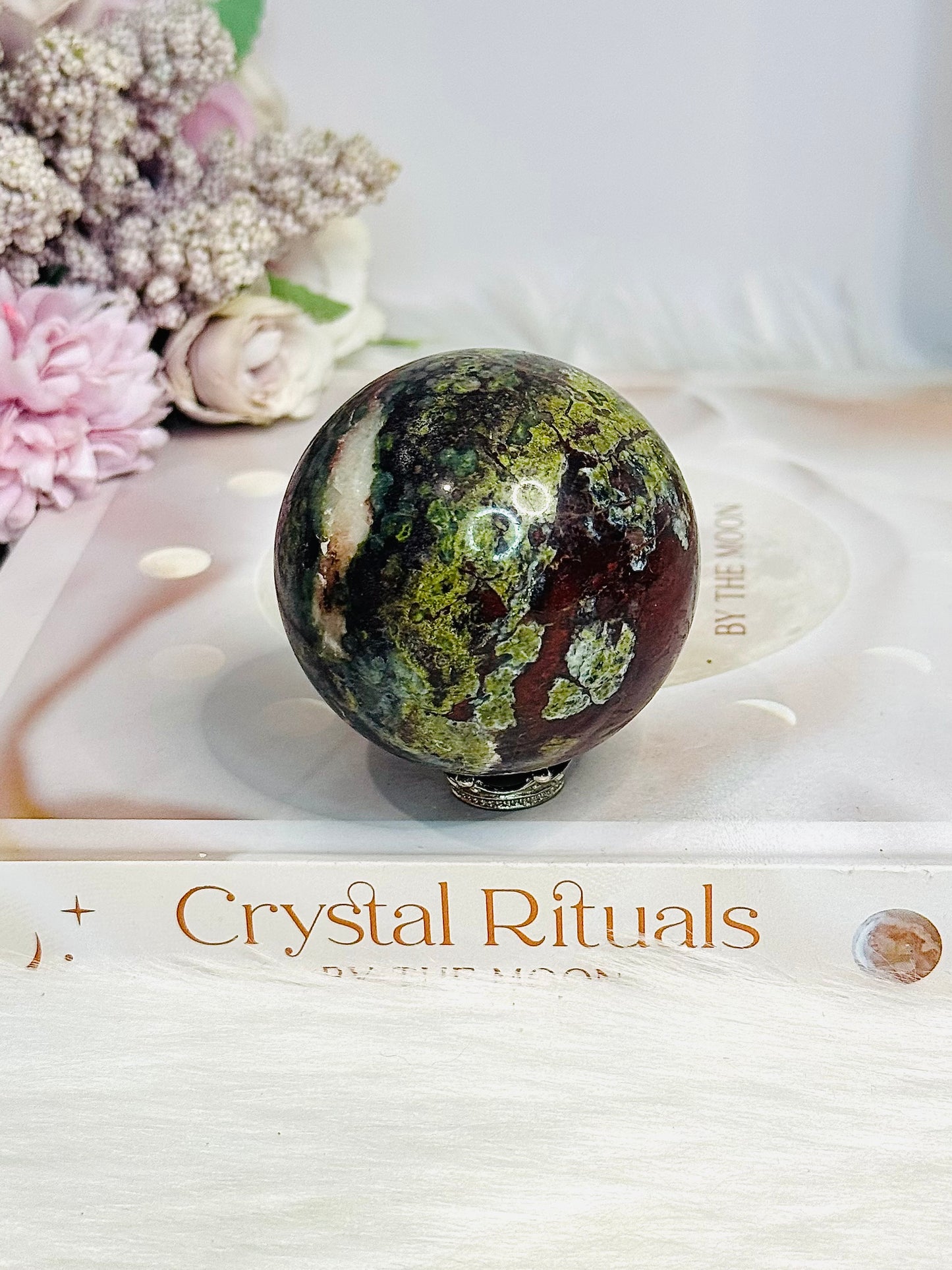 Dragons Blood Sphere on Stand 270g