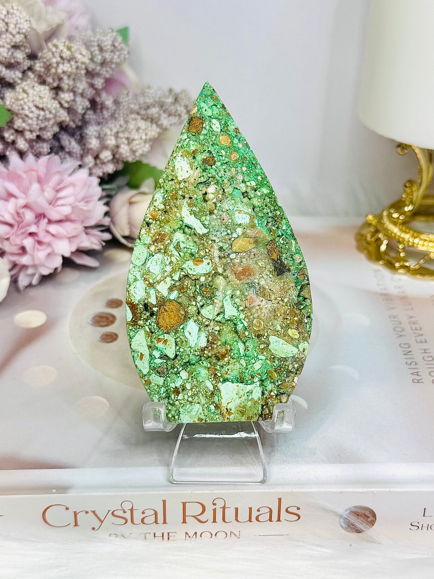 Variscite Carved Flame 10cm on Stand (does not stand alone)