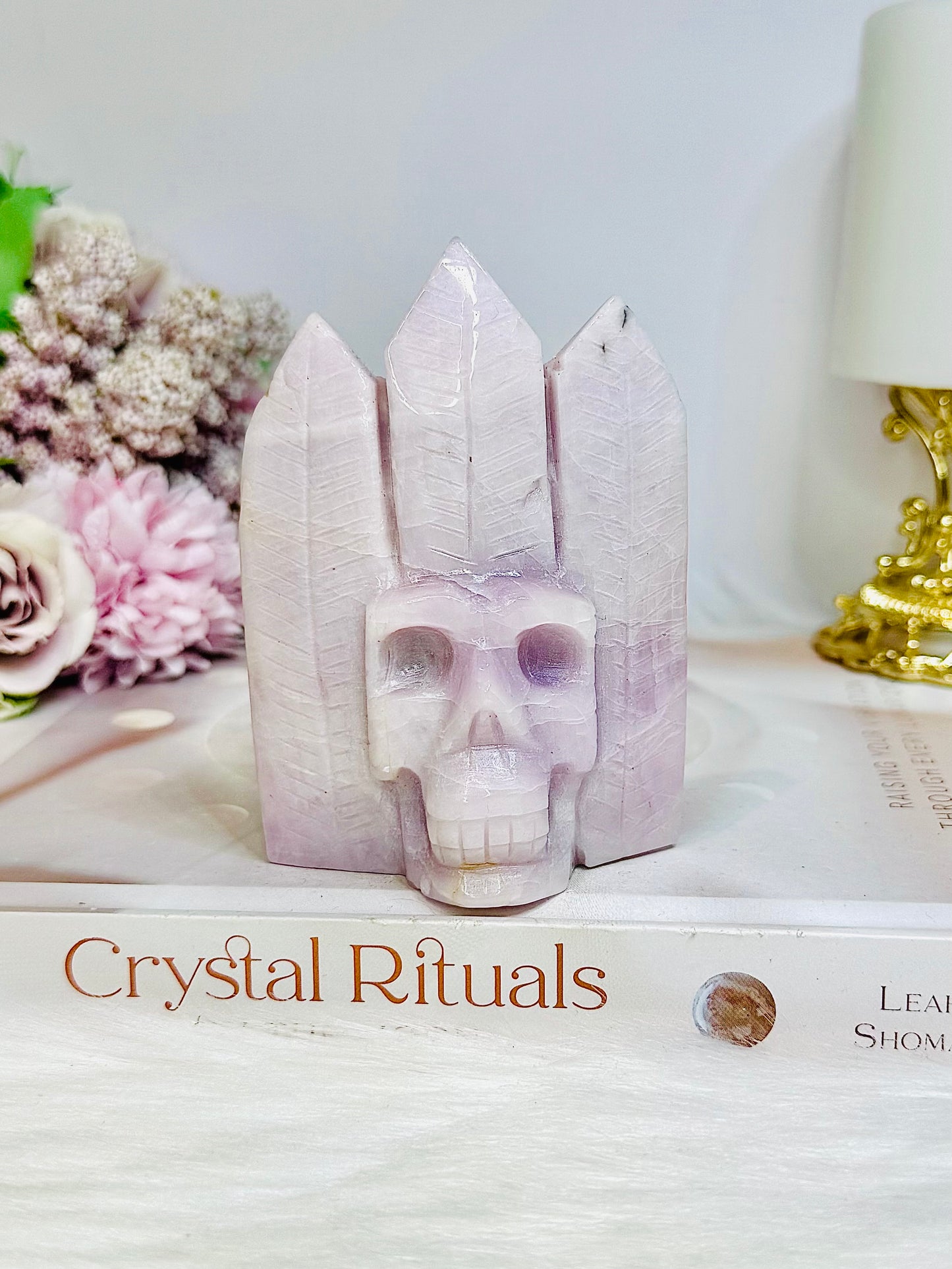 Kunzite Skull with Feather Points 9cm