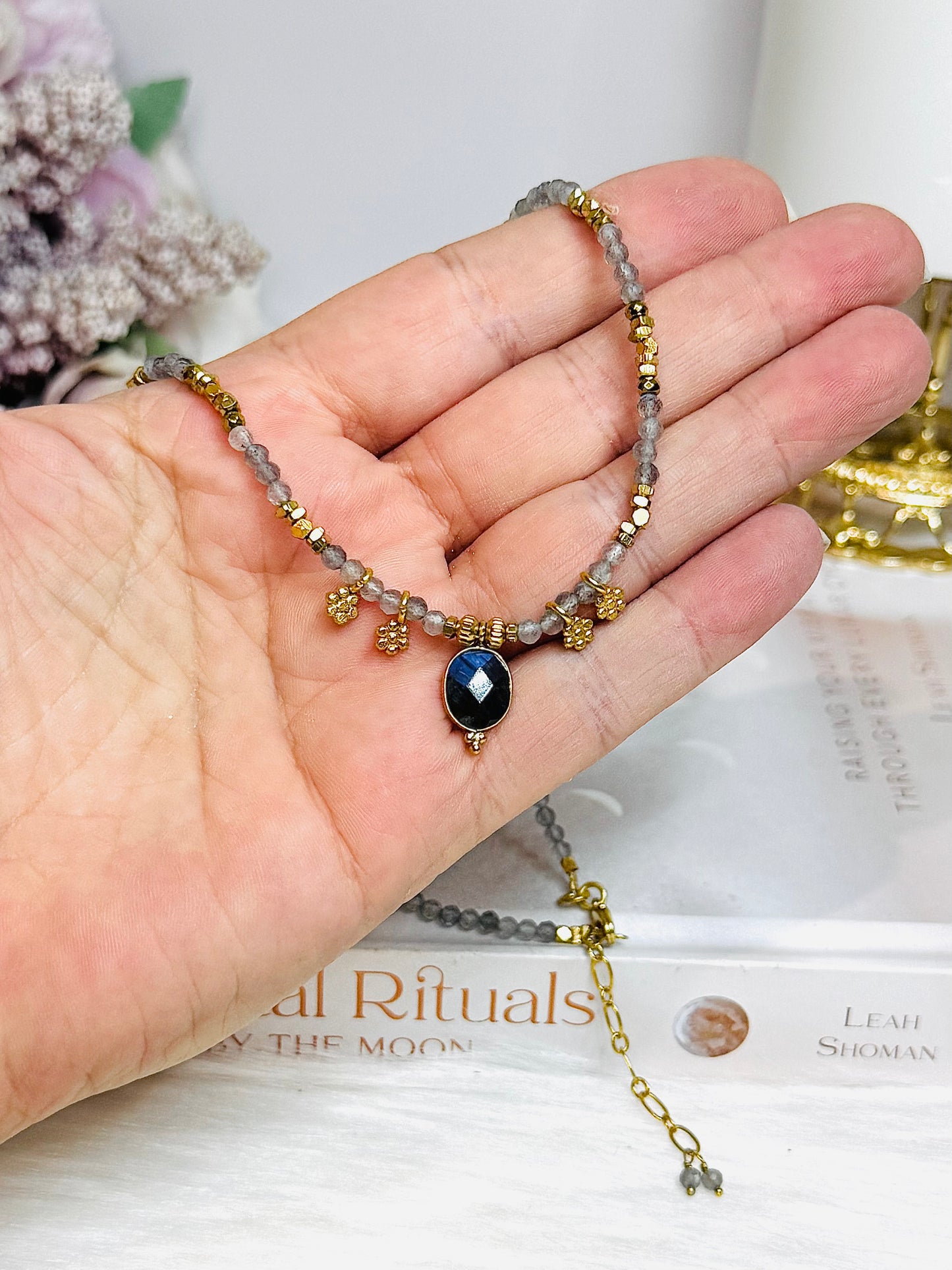 Delicate Labradorite Dainty Necklace