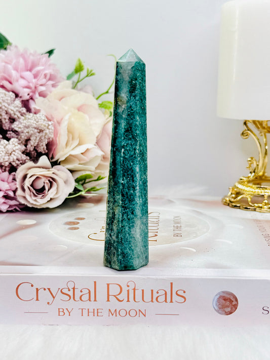 Gorgeous 10cm Green Mica Tower