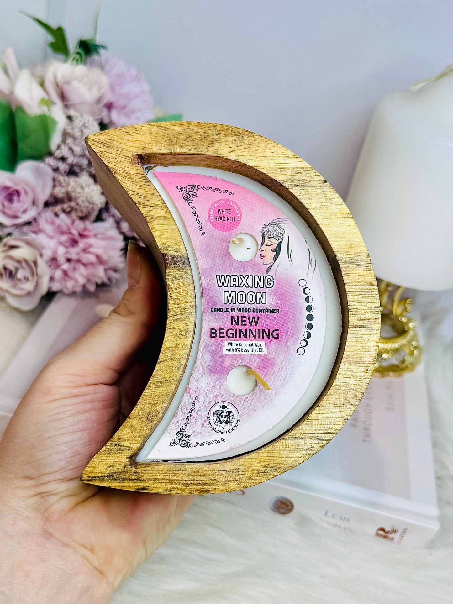 Waxing Moon Candle - New Beginnings 12cm