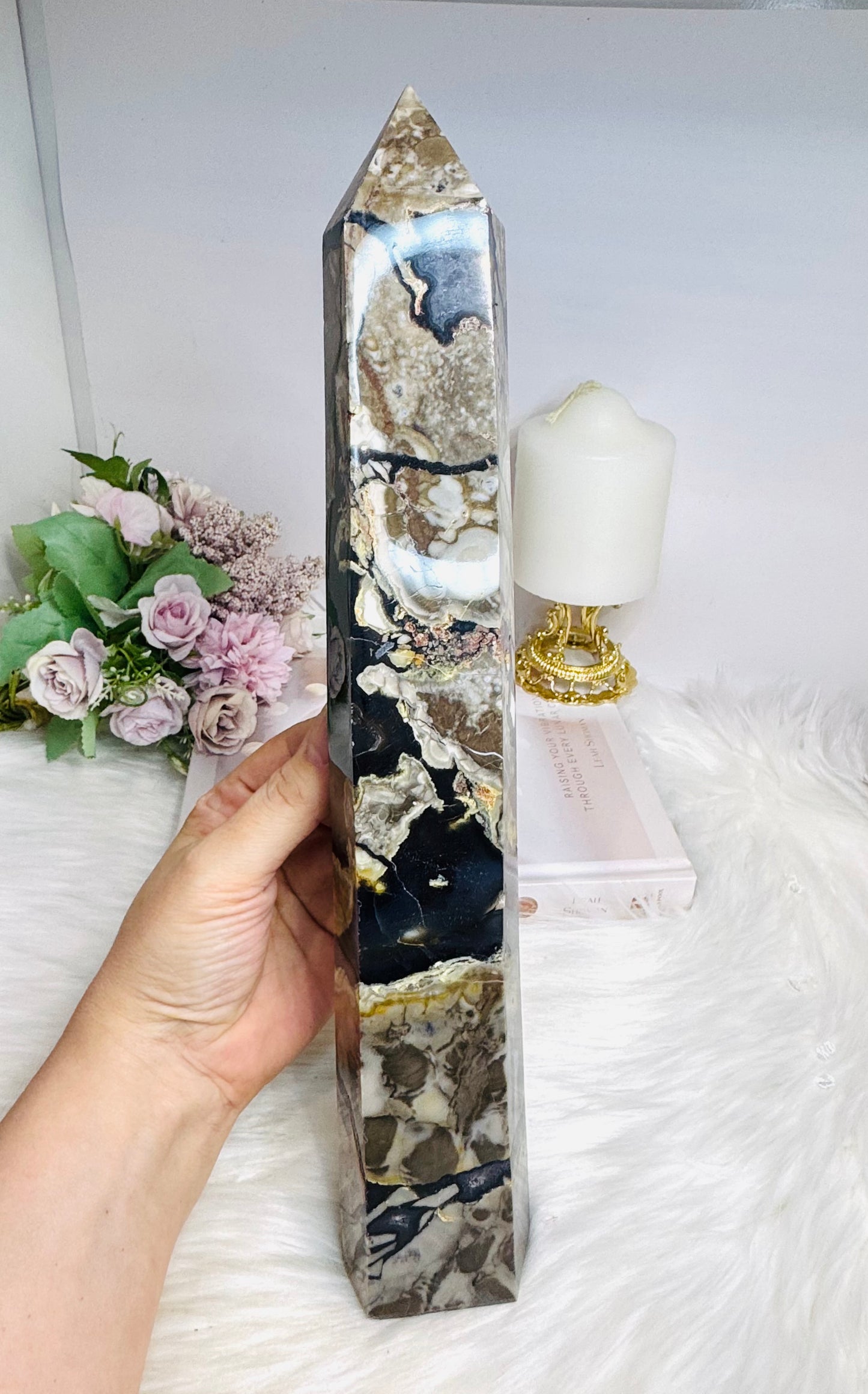 Huge Natural Volcano Agate (UV Reactive) Tower 35cm 1.42KG