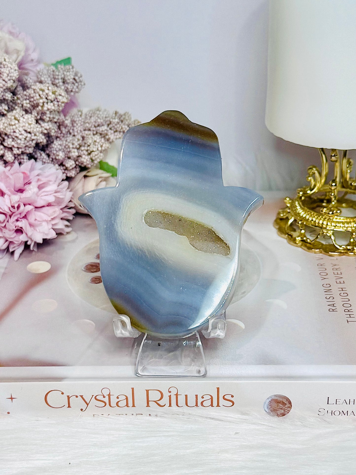 Druzy Agate Hamsa Hand On Stand 9.5cm