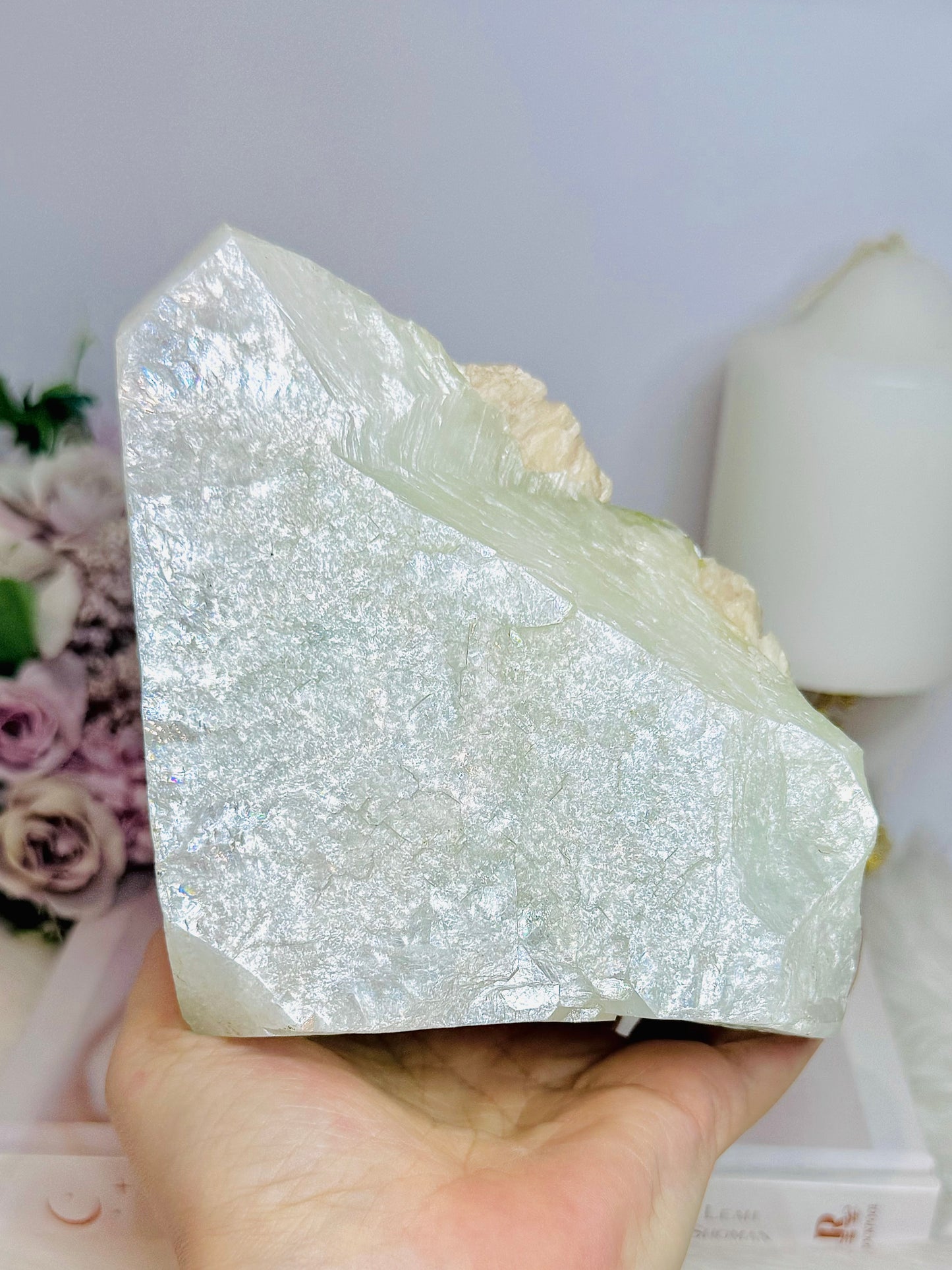 Large Pistachio Calcite Natural Specimen Freeform 11cm 1.15KG