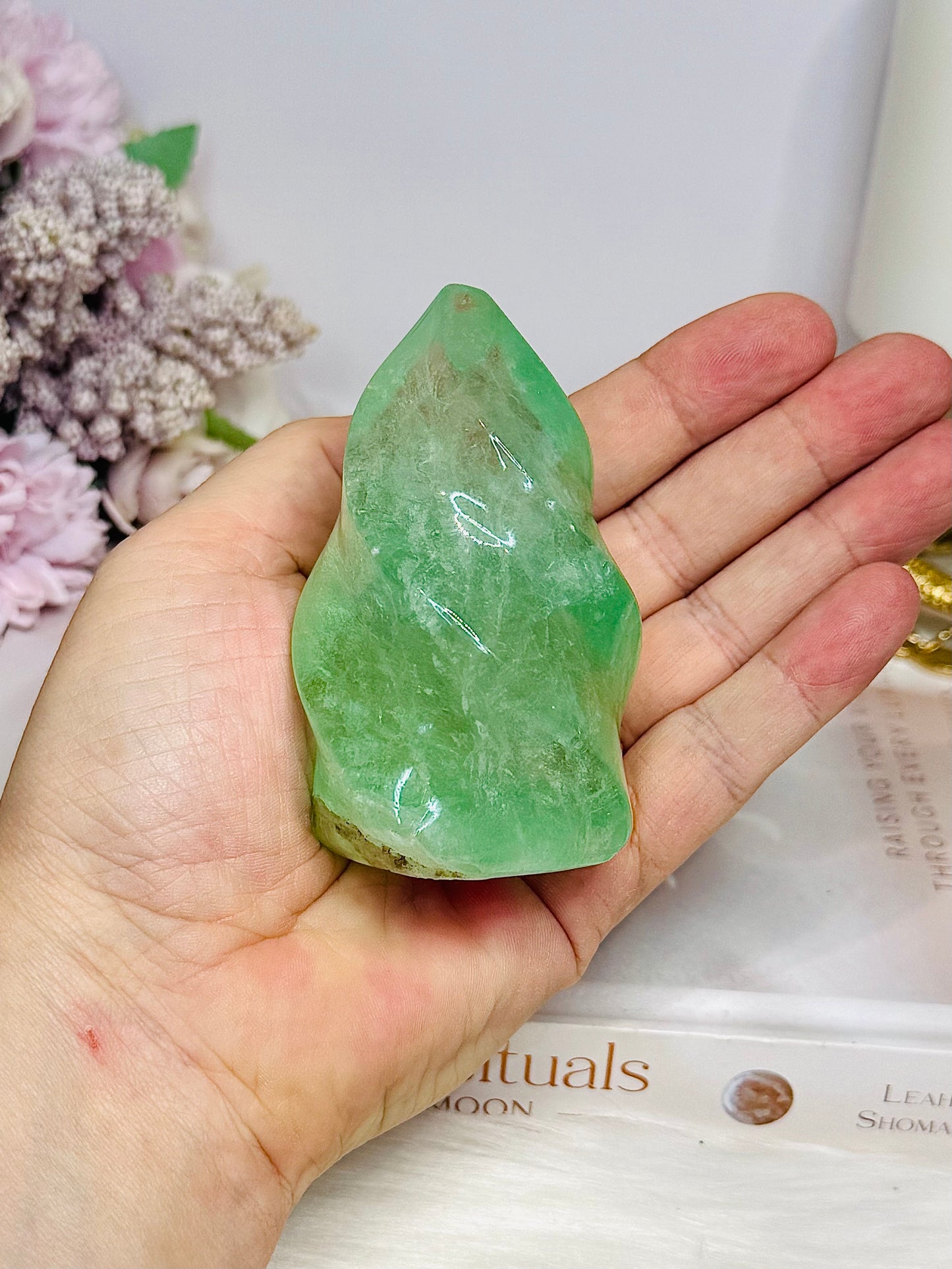 Green Fluorite Carved Flame 8cm 264g