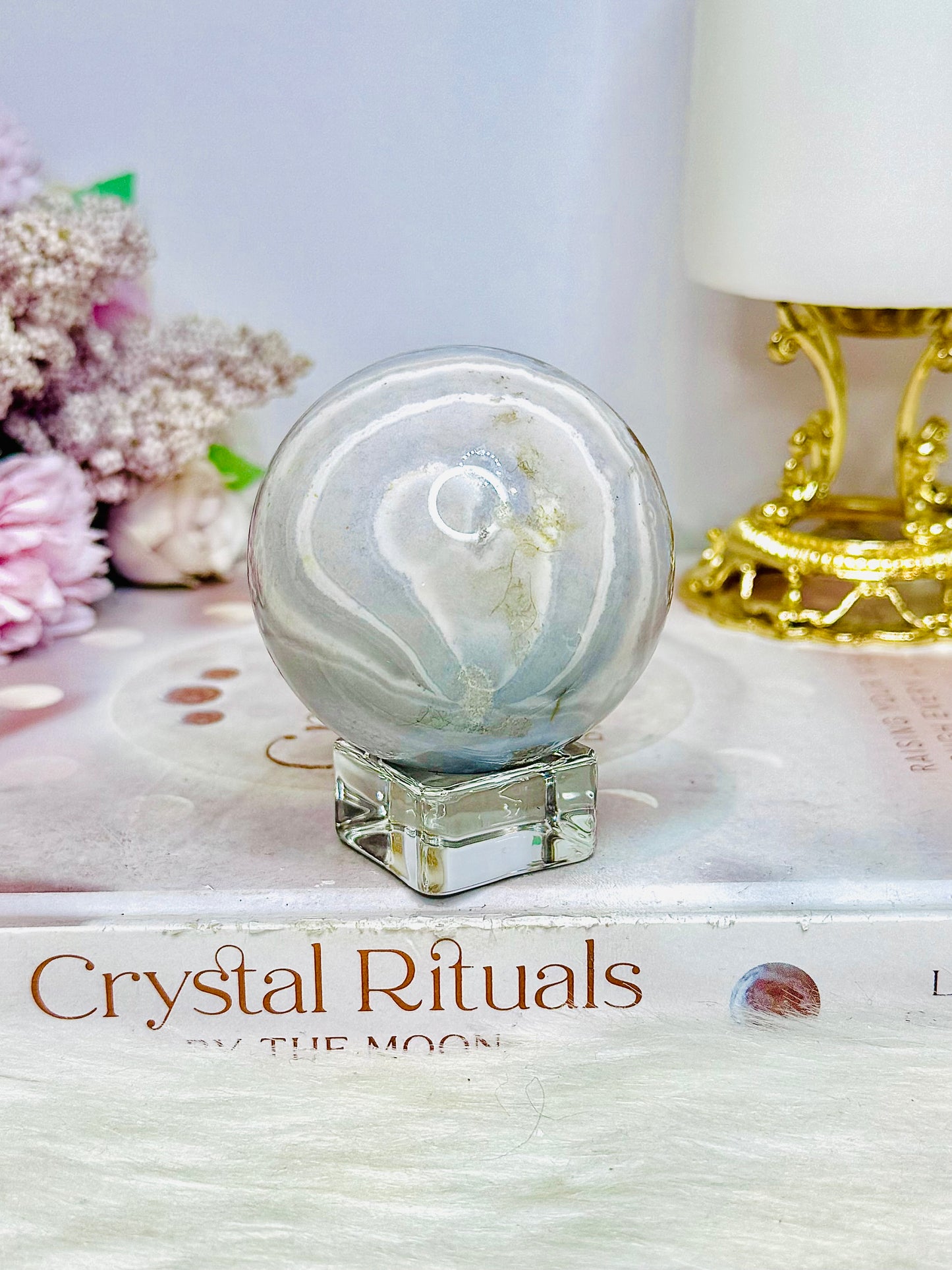 Agate Sphere on Stand 237g