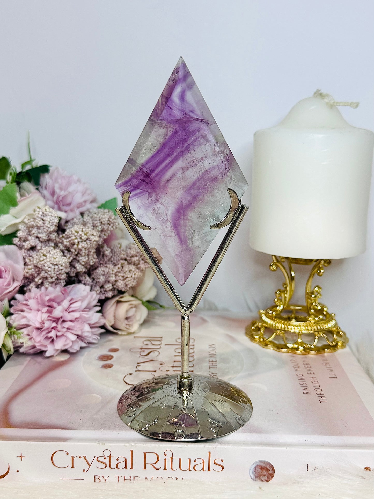 Purple Fluorite Carved Diamond On Stand 17cm