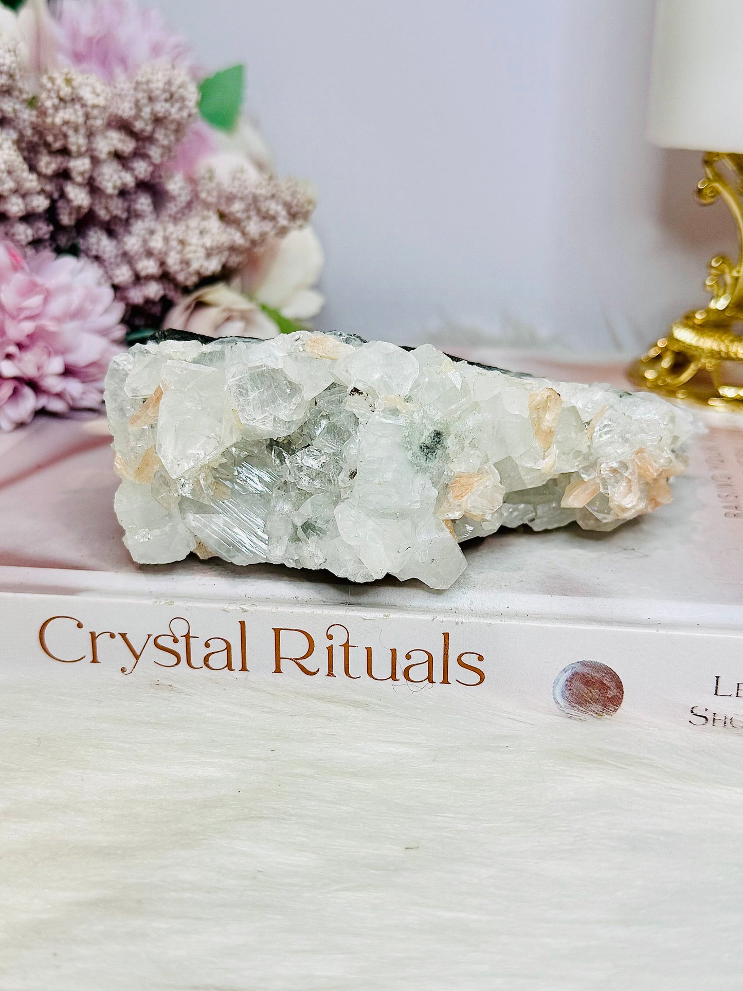 Natural Apophyllite with Stilbite Freeform Specimen 12cm 327g