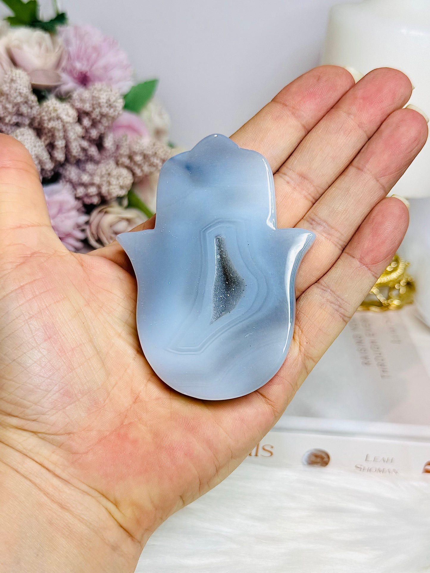 Druzy Agate Hamsa Hand Carving 8cm