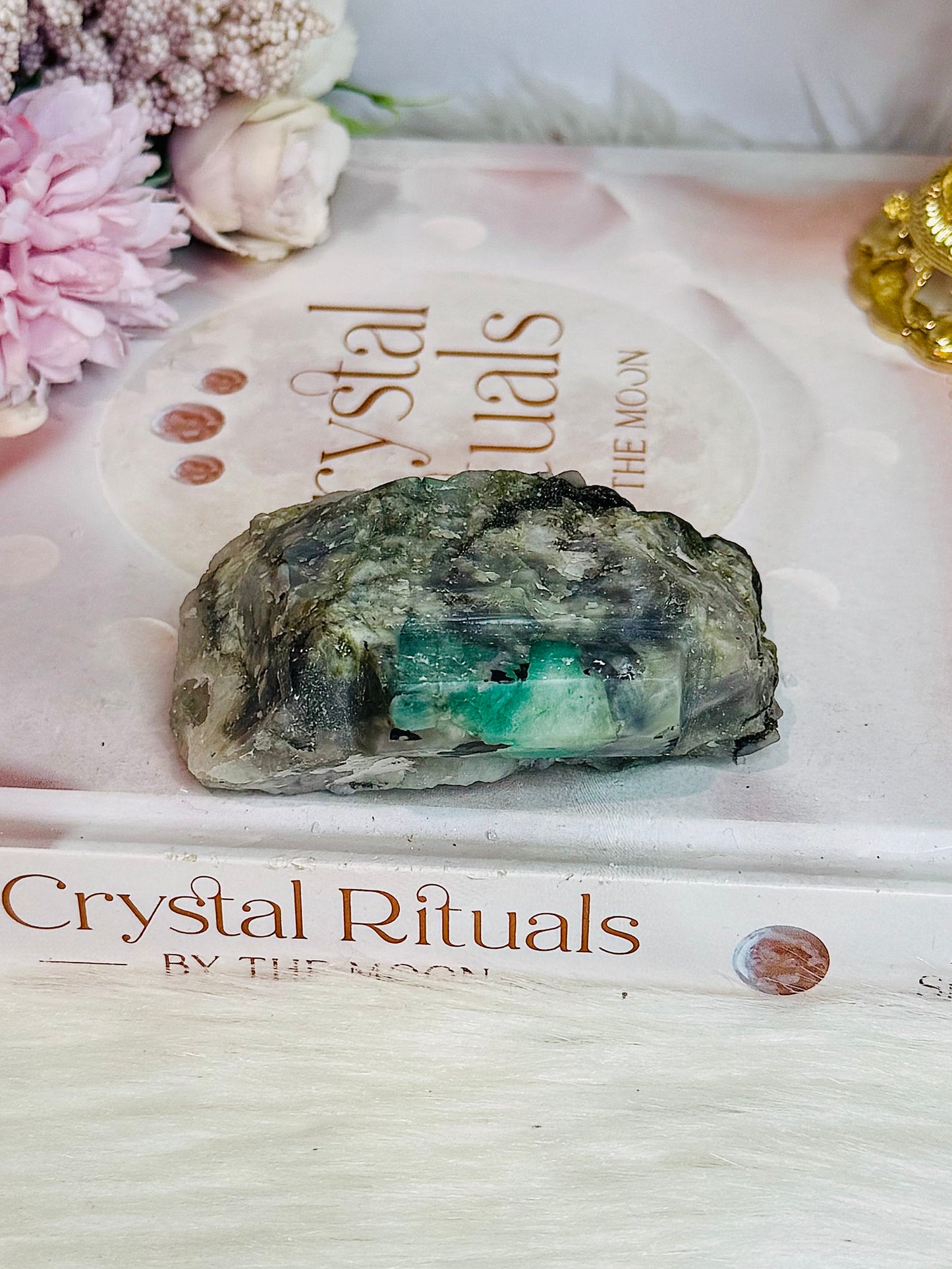 Natural Green Emerald Chunky Specimen 8cm