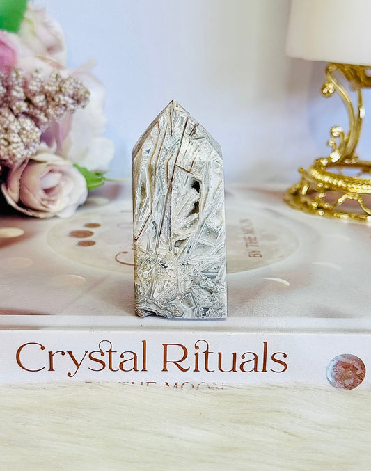Natural Druzy Crazy Lace Tower 7cm