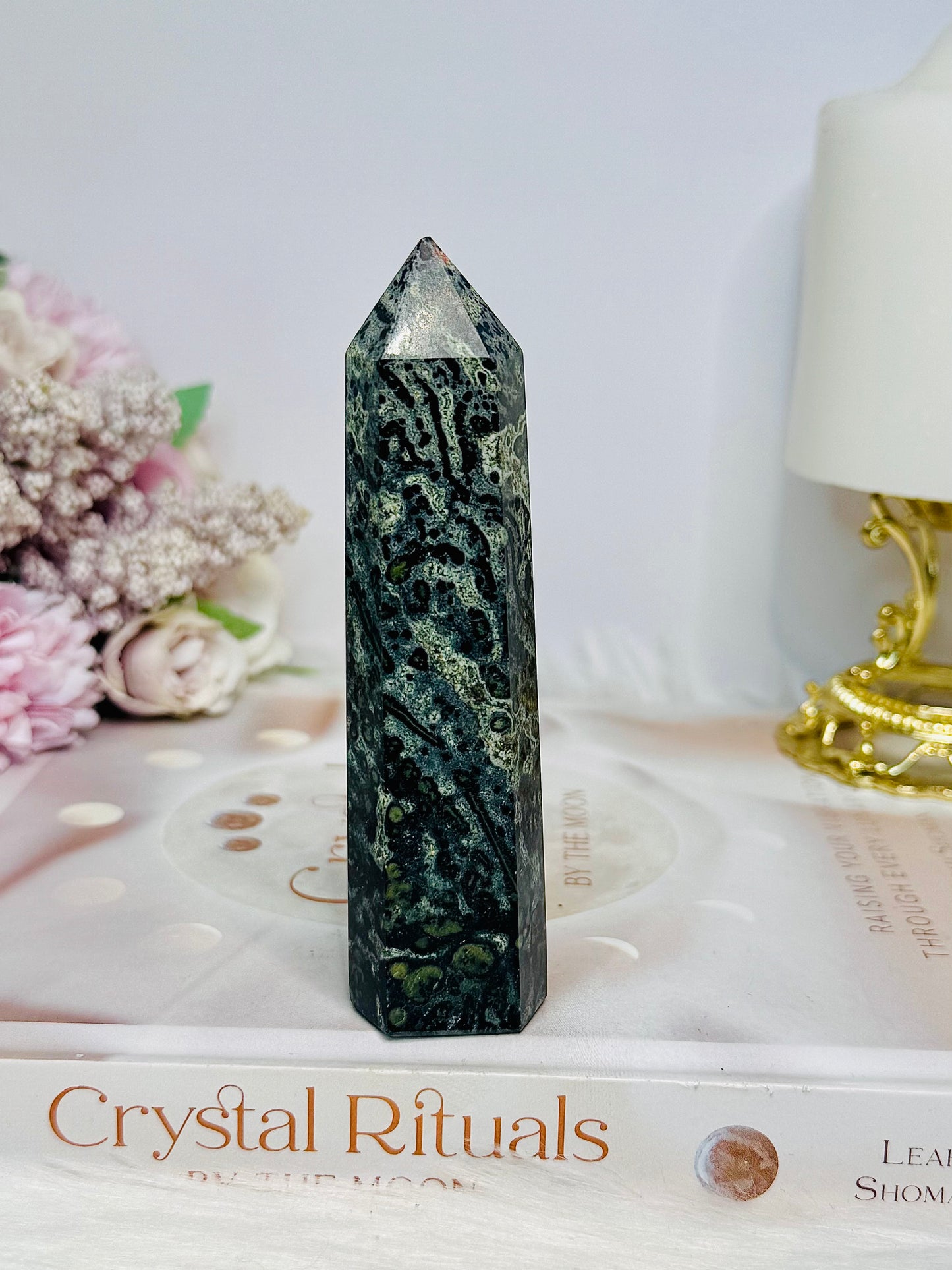 Green Kambaba Jasper Tower 11cm