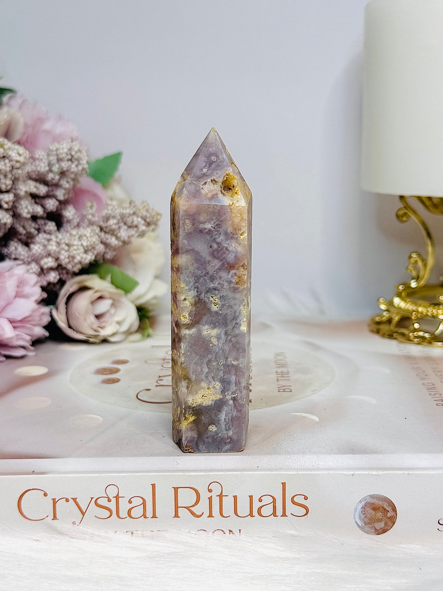 Druzy Lilac Agate Tower 9cm