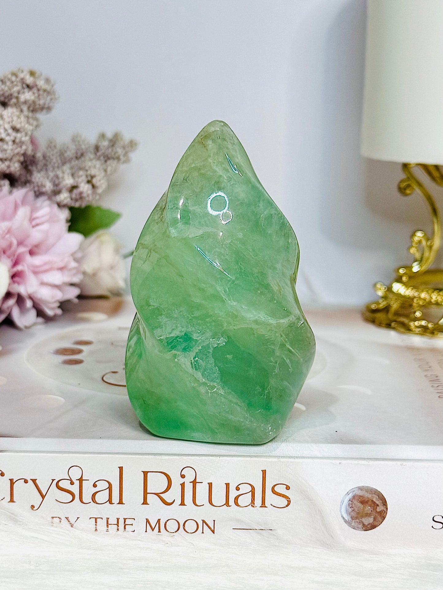 Green Fluorite Carved Flame 8cm 269g