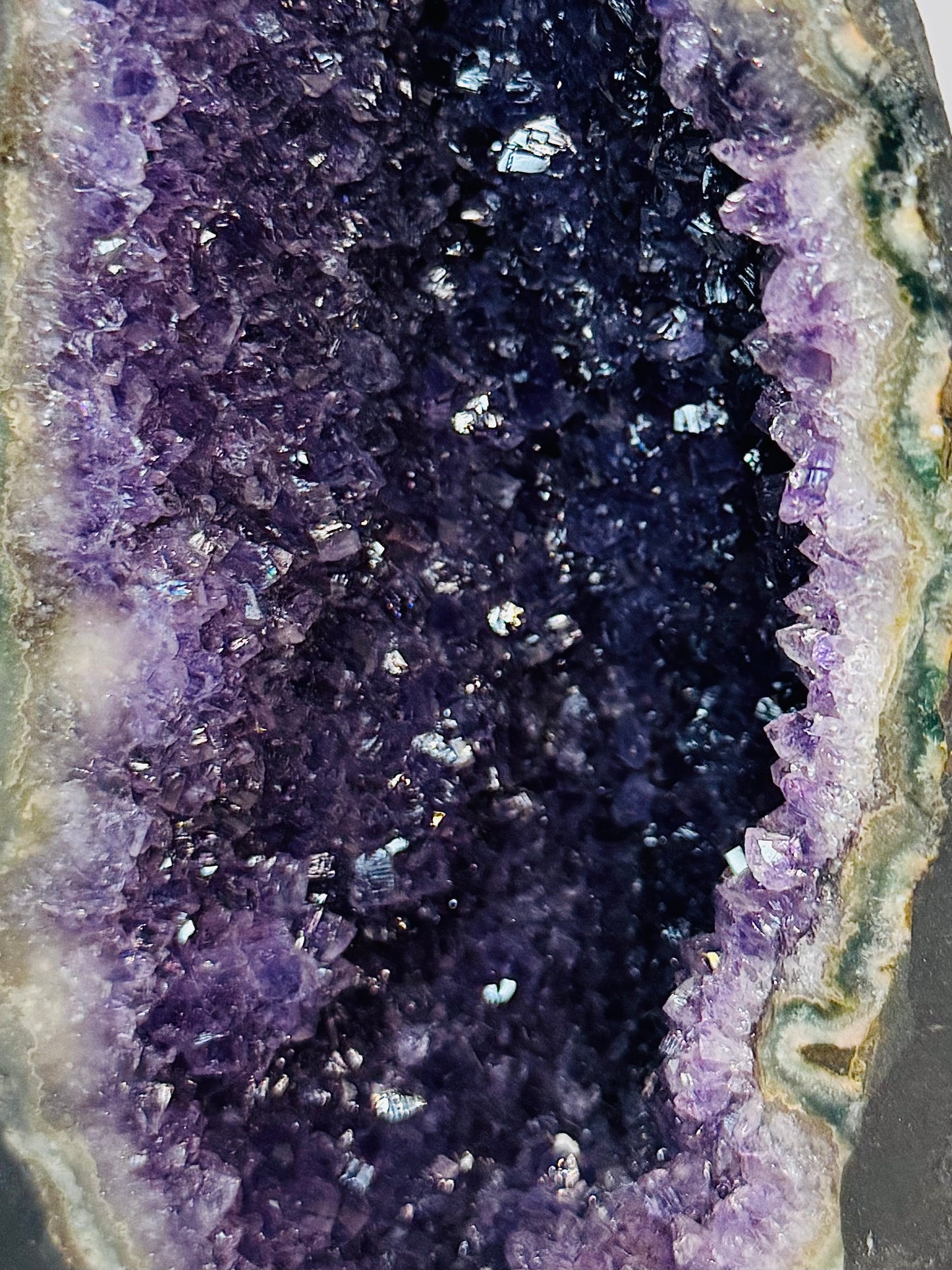 Hugh High Grade Amethyst Cathedral 3KG 23cm From Brazil