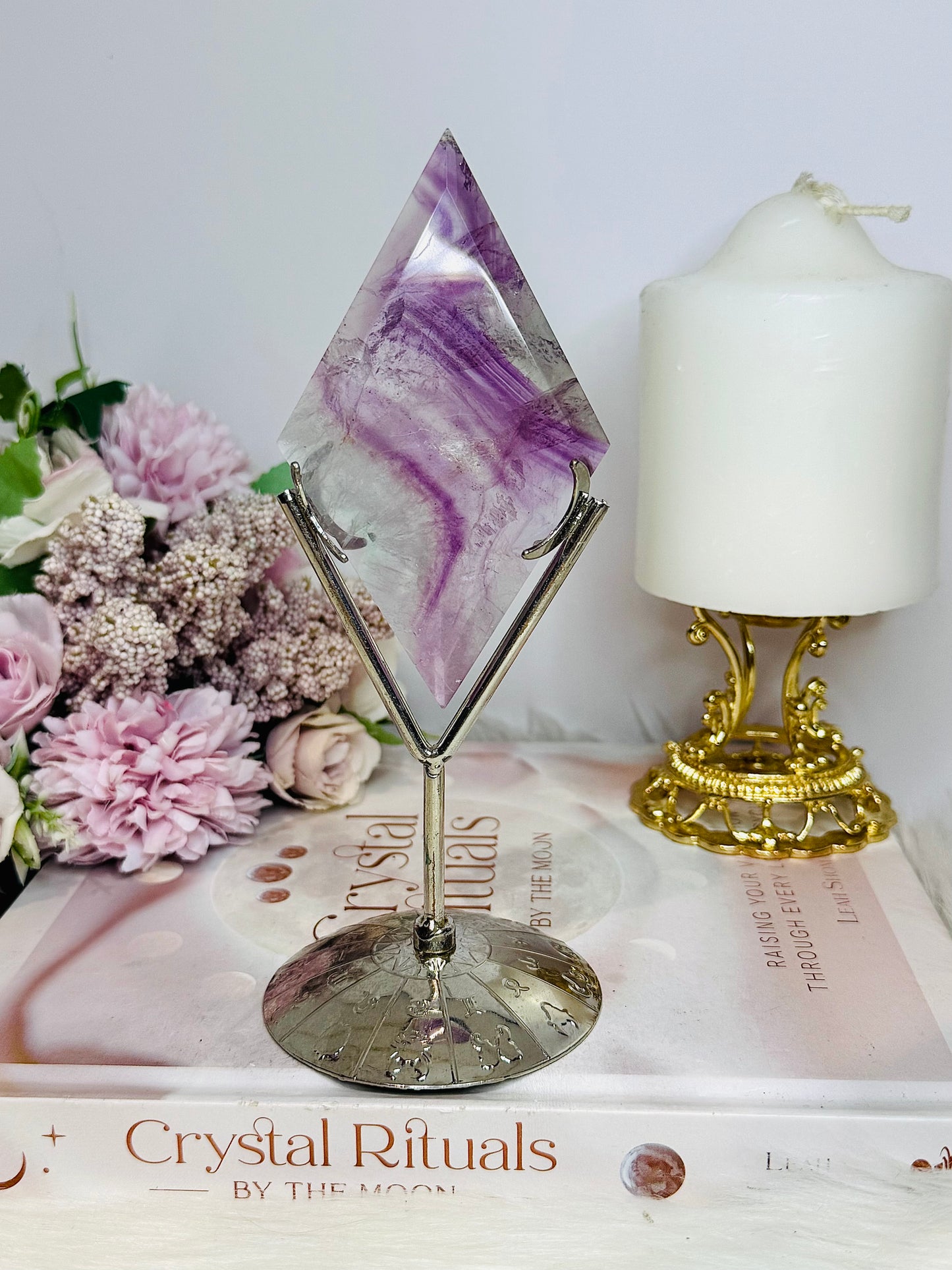 Purple Fluorite Carved Diamond On Stand 17cm