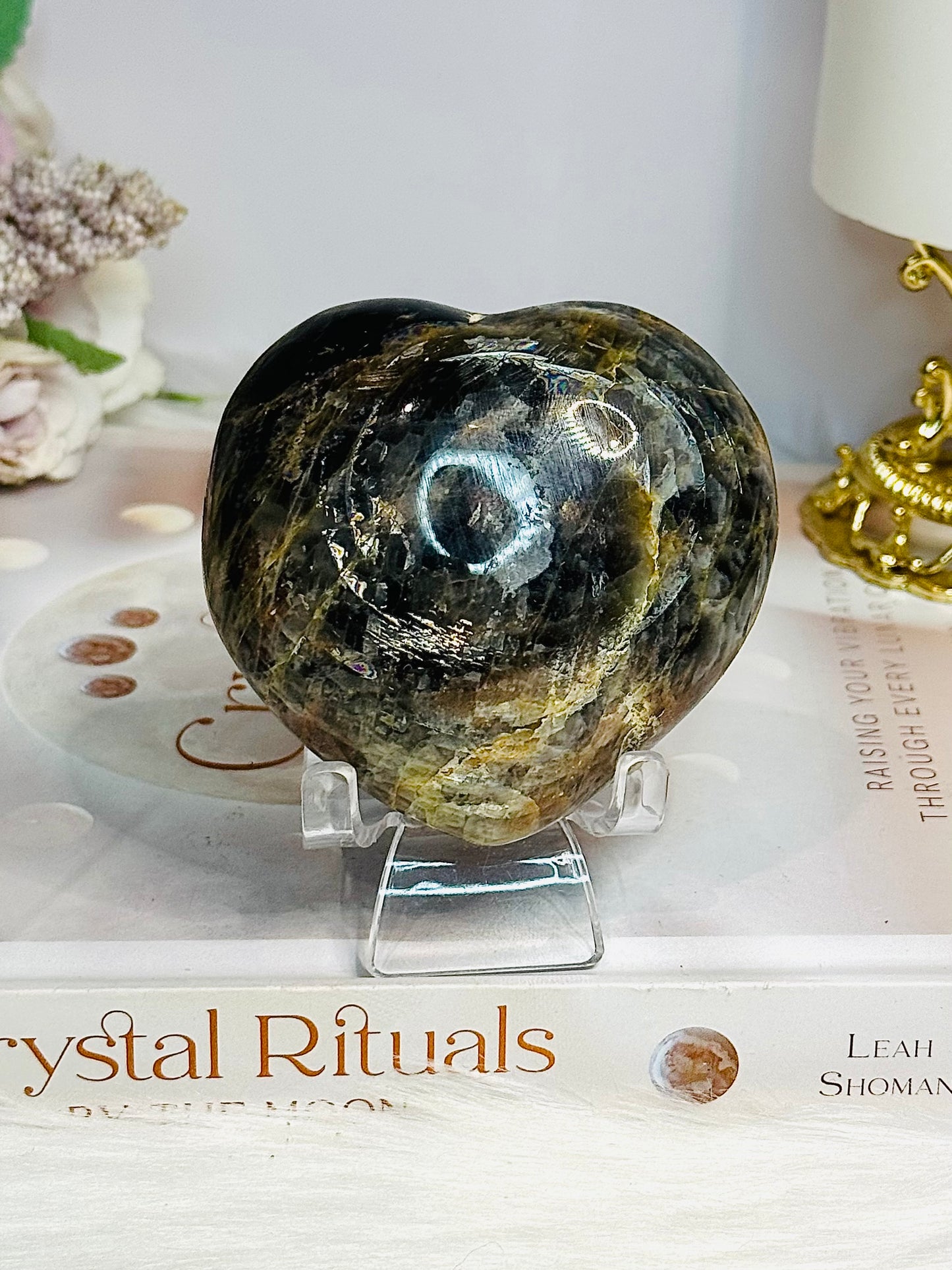 Black Moonstone Puffy Heart with Flash 249g