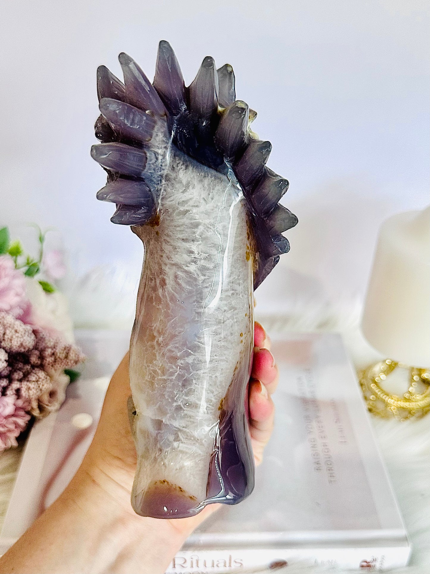 MASTERPIECE ALERT ~ Huge 1.3KG Druzy Agate Carved Wolf 17cm Tall & Absolutely Spectacular