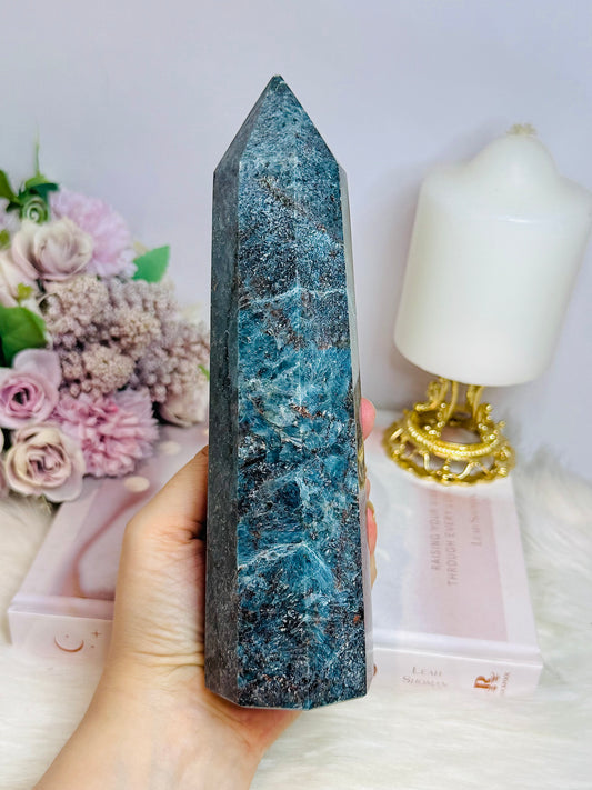 Large Blue Kyanite Chunky Tower 19cm 1.05KG (Imperfect tip)