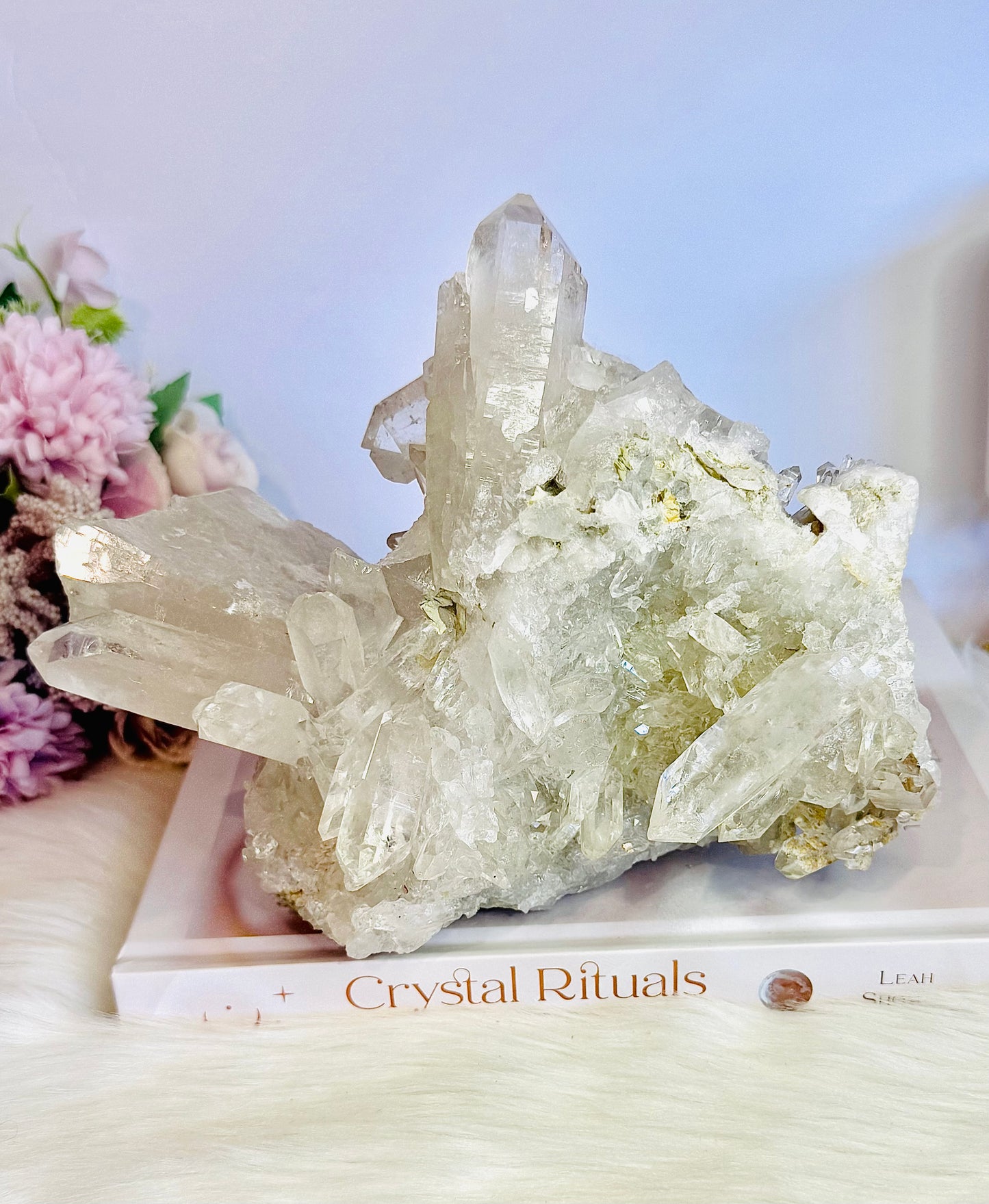 Wow! Incredible Stunning Huge 1.6KG Natural Clear Quartz Specimen with Beautiful Cluster Points