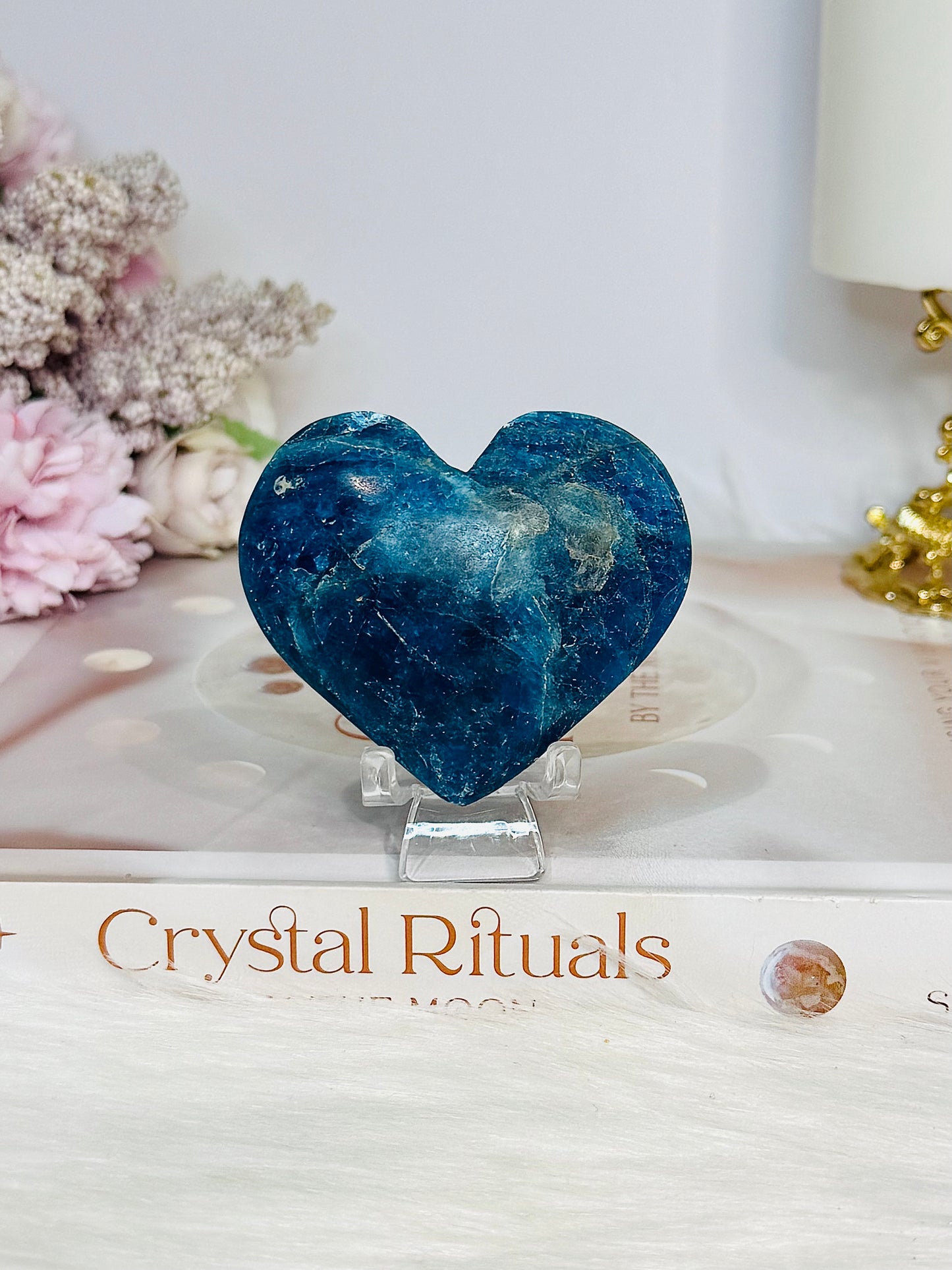 Blue Apatite Puffy Heart on Stand 6cm