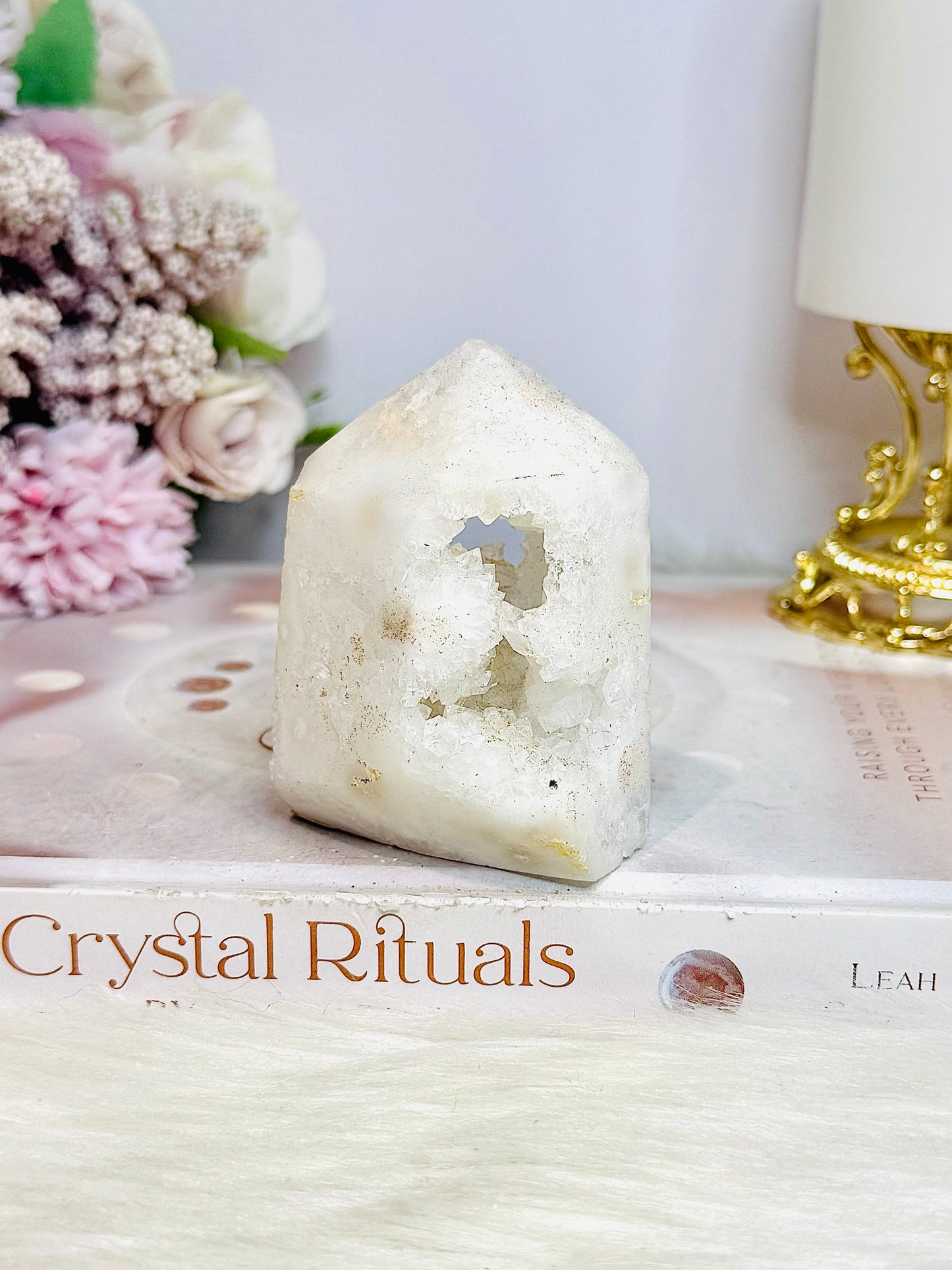 Chunky Quartz Druzy Tower 7cm