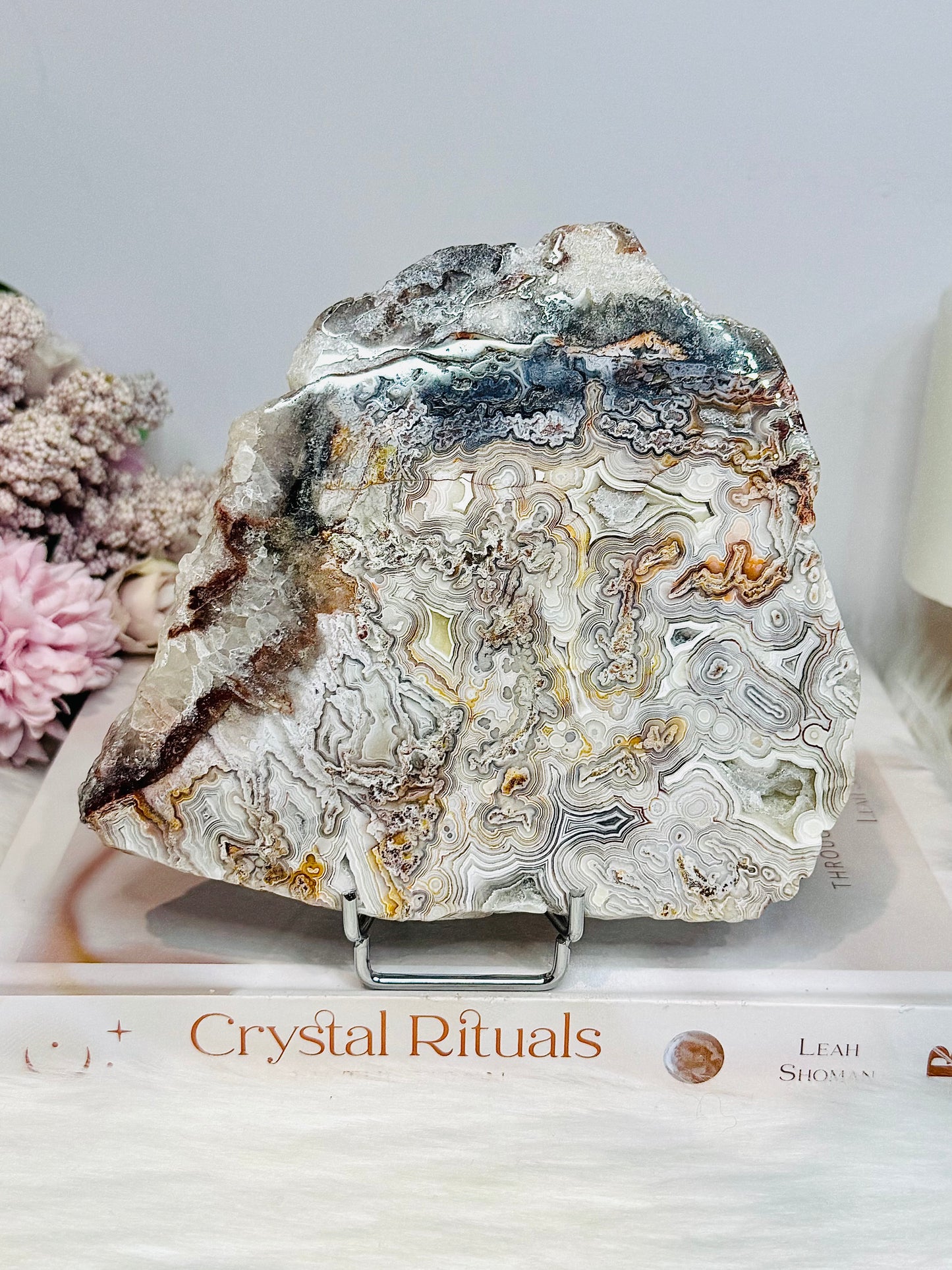 Large Mexican Lace Agate Slab on Stand 14cm 394g